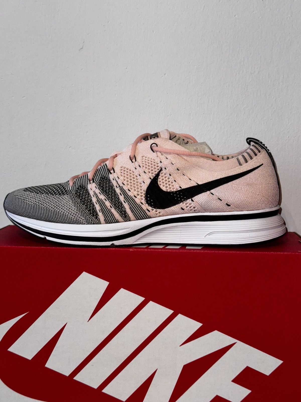Nike Nike Trainer “Sunset Tint” 44.5 EU / 10.5 US – NEW+ BOX Size US 10.5 / EU 43-44 - 6 Thumbnail