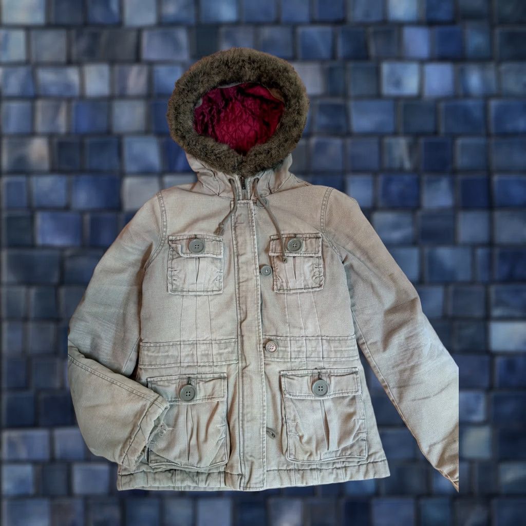 Abercrombie & Fitch VINTAGE Abercrombie & Fitch Canvas Cargo Field Coat Hooded Fur Trim Green M Women Juniors Size M Coat Size M / US 6-8 / IT 42-44 - 1 Thumbnail
