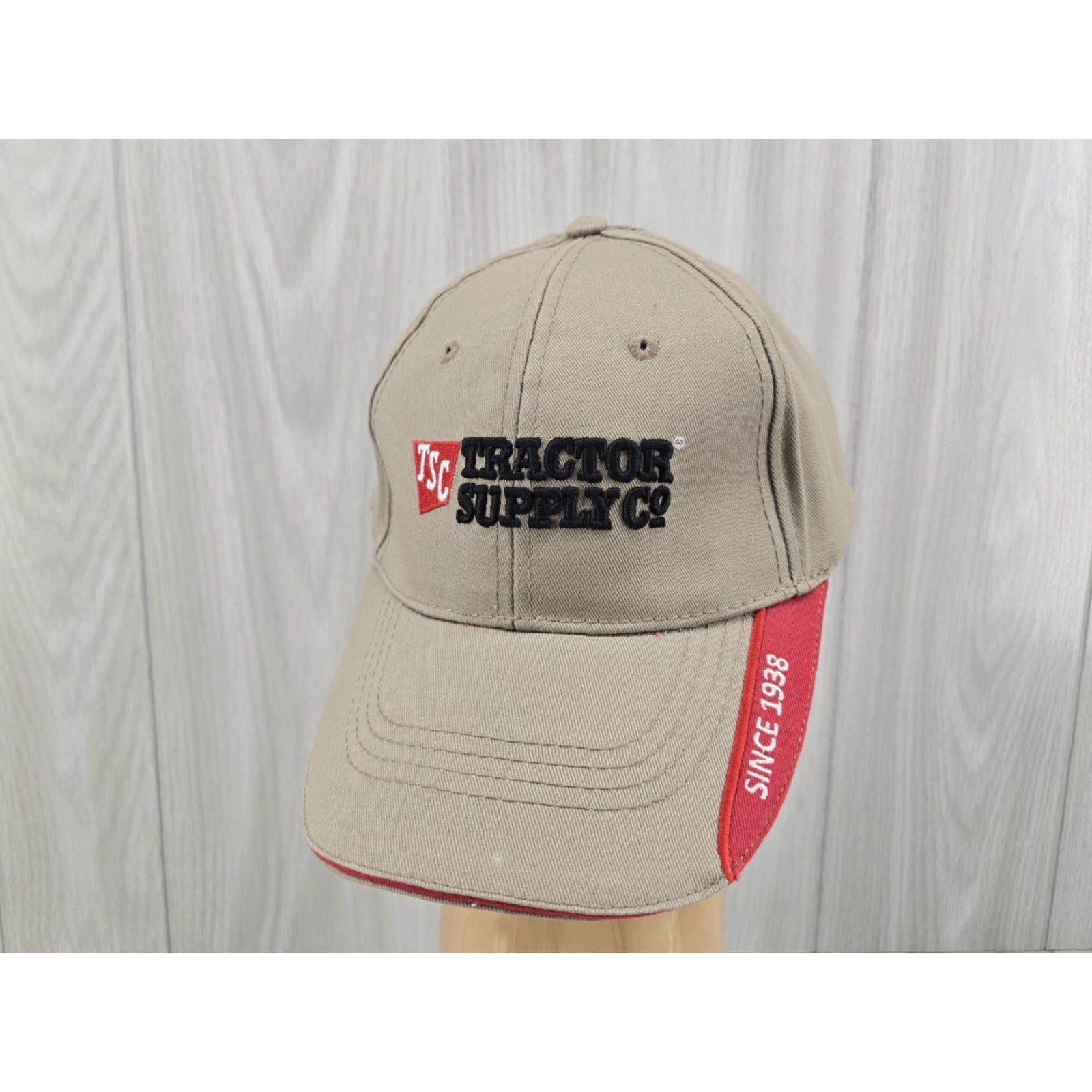 Vintage TSC Adjustable Baseball Cap Hat Tan Red Trim Adult One Size Beige Men Baseball Cap Adjustable Size ONE SIZE - 2 Thumbnail