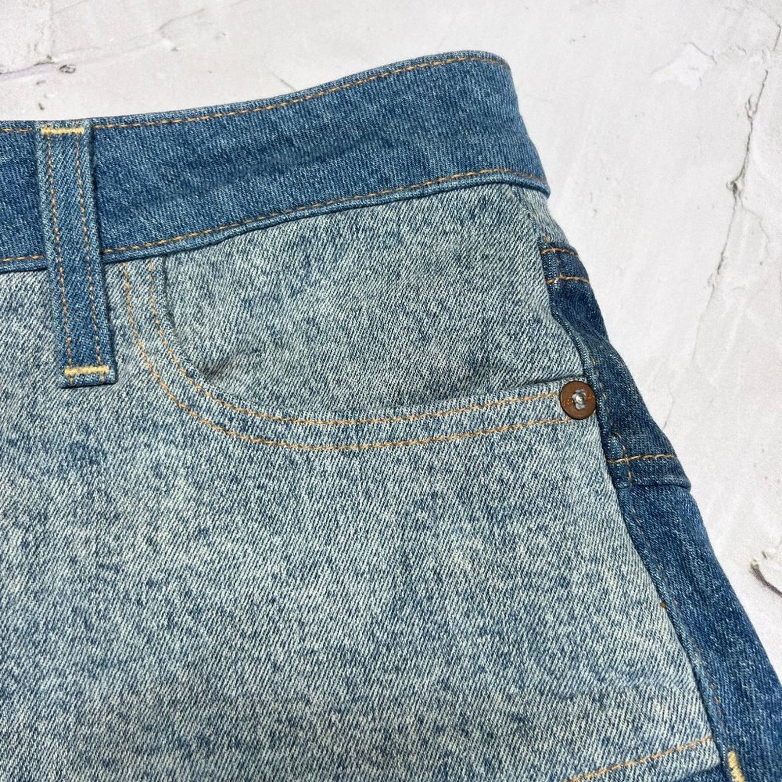 Alice + Olivia AO.LA Alice + Olivia Keep Steppin Denim Mini Skirt Size 25 Size 25" / US 0 / IT 36 - 12 Thumbnail
