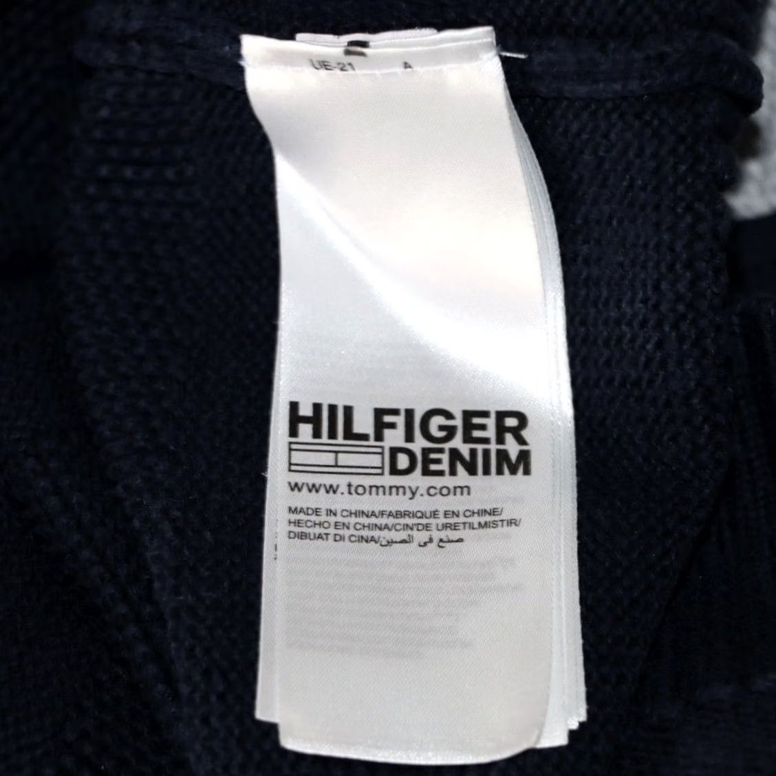Tommy Hilfiger Tommy Hilfiger Top Mens L Denim Jumper Size Navy Crew Neck Pullover Used Size US L / EU 52-54 / 3 - 6 Thumbnail