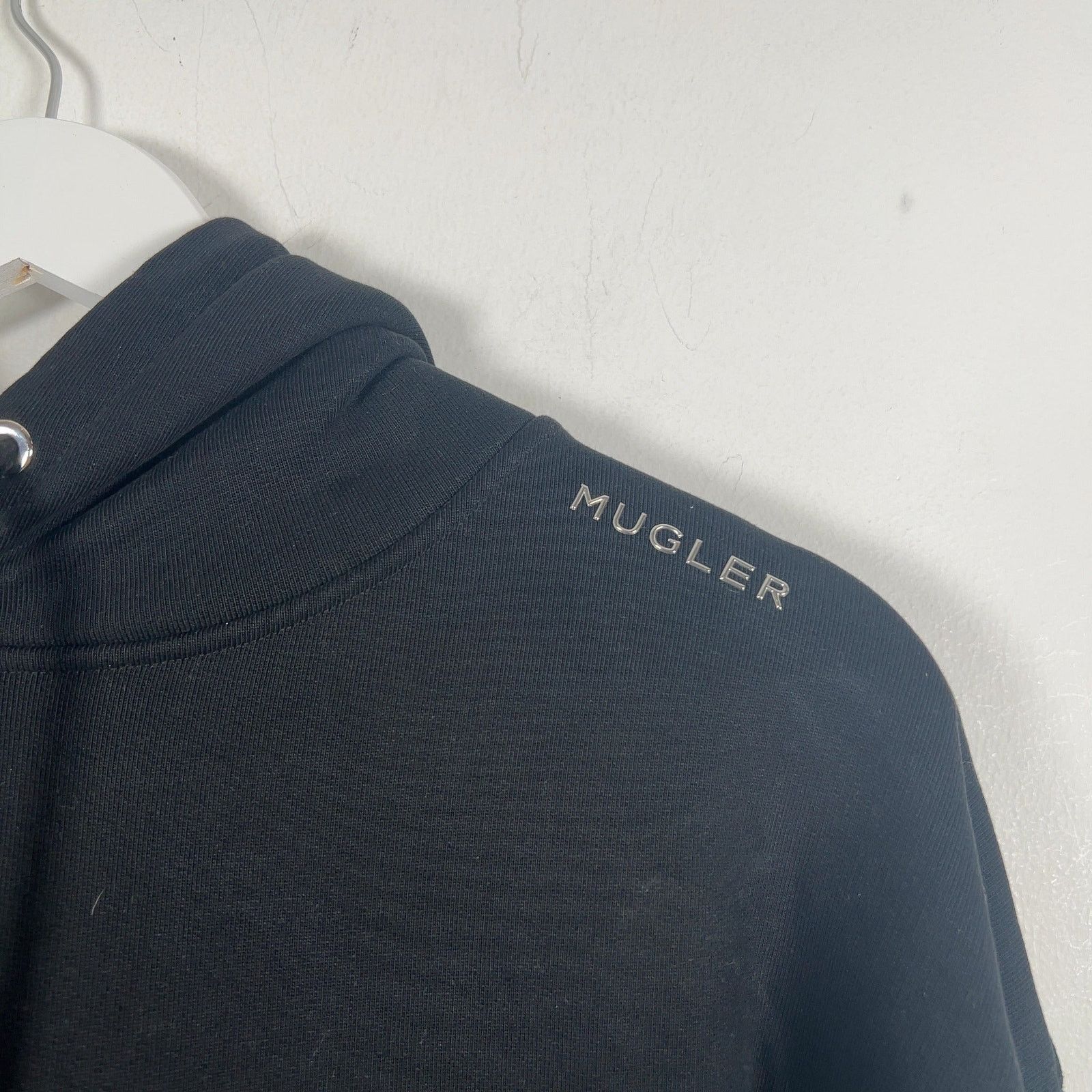 Mugler Mugler Metal Logo Cropped Hoodie Size US M / EU 48-50 / 2 - 3 Thumbnail