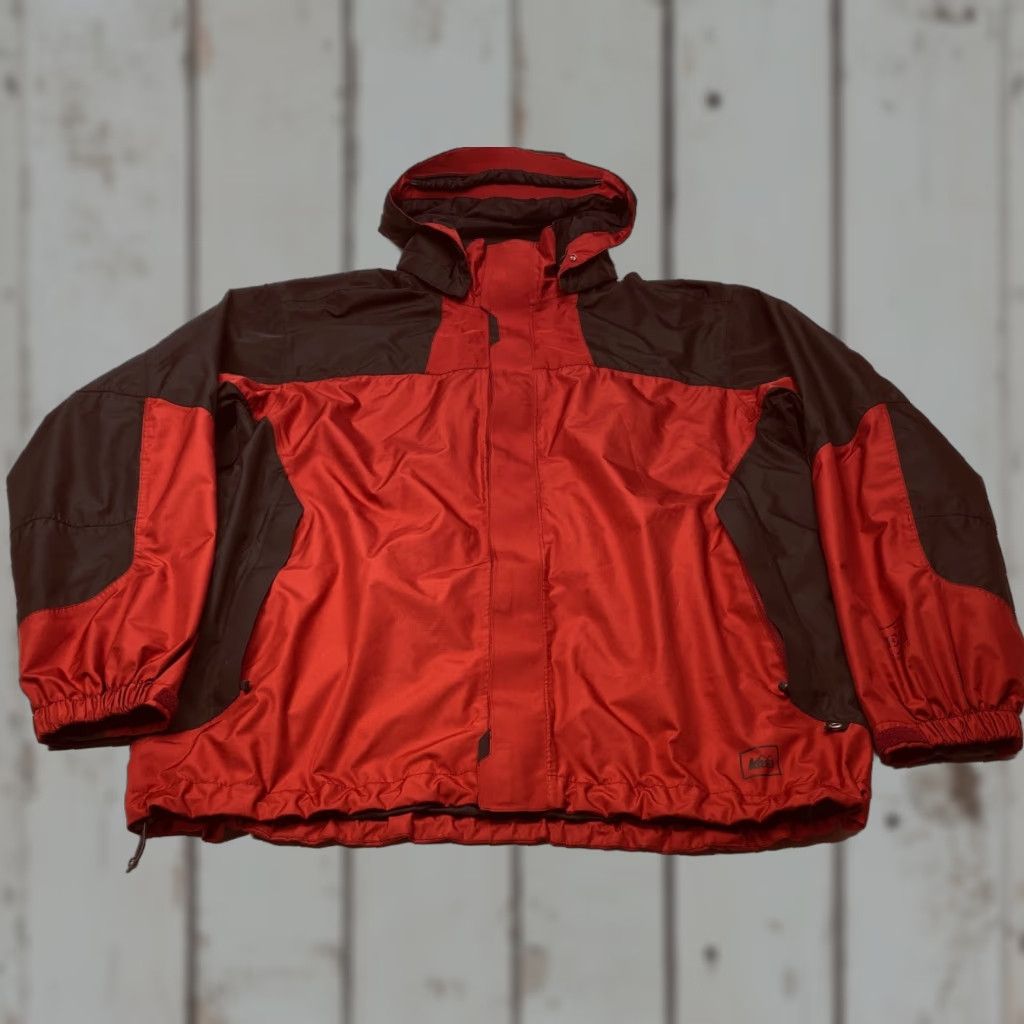 Vintage REI Elements E1 Hooded Rain Jacket Mens XL Maroon Black Vented Zippered Size US XL / EU 56 / 4 - 1 Thumbnail