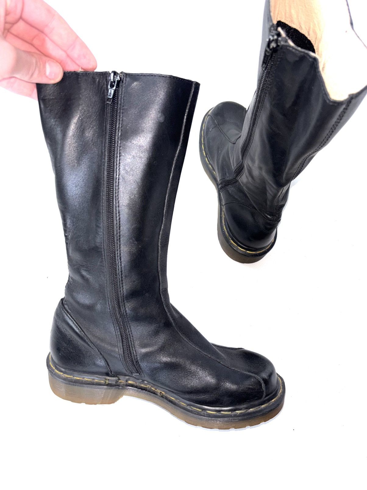 Dr. Martens Vintage Dr Martens England leather boots Size US 7 / IT 37 - 6 Thumbnail