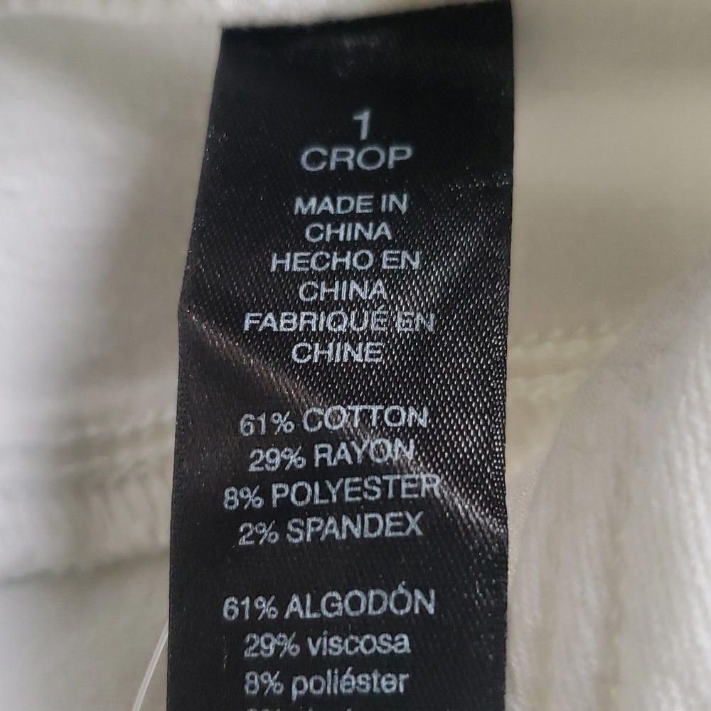 Chicos CT1493 Chico's NWT White So Slimming Girlfriend Crop Jean 8M Size 30" / US 8 / IT 44 - 6 Thumbnail