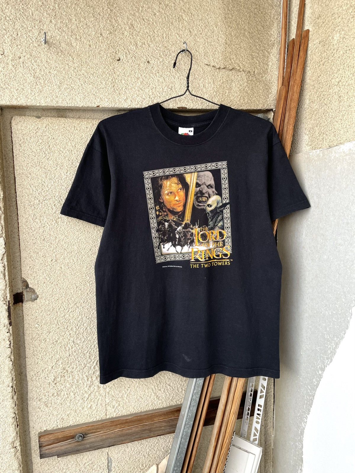 Vintage Vintage 00s Lord Of The Rings Two Towers Movie Promo T-Shirt Size US M / EU 48-50 / 2 - 1 Thumbnail