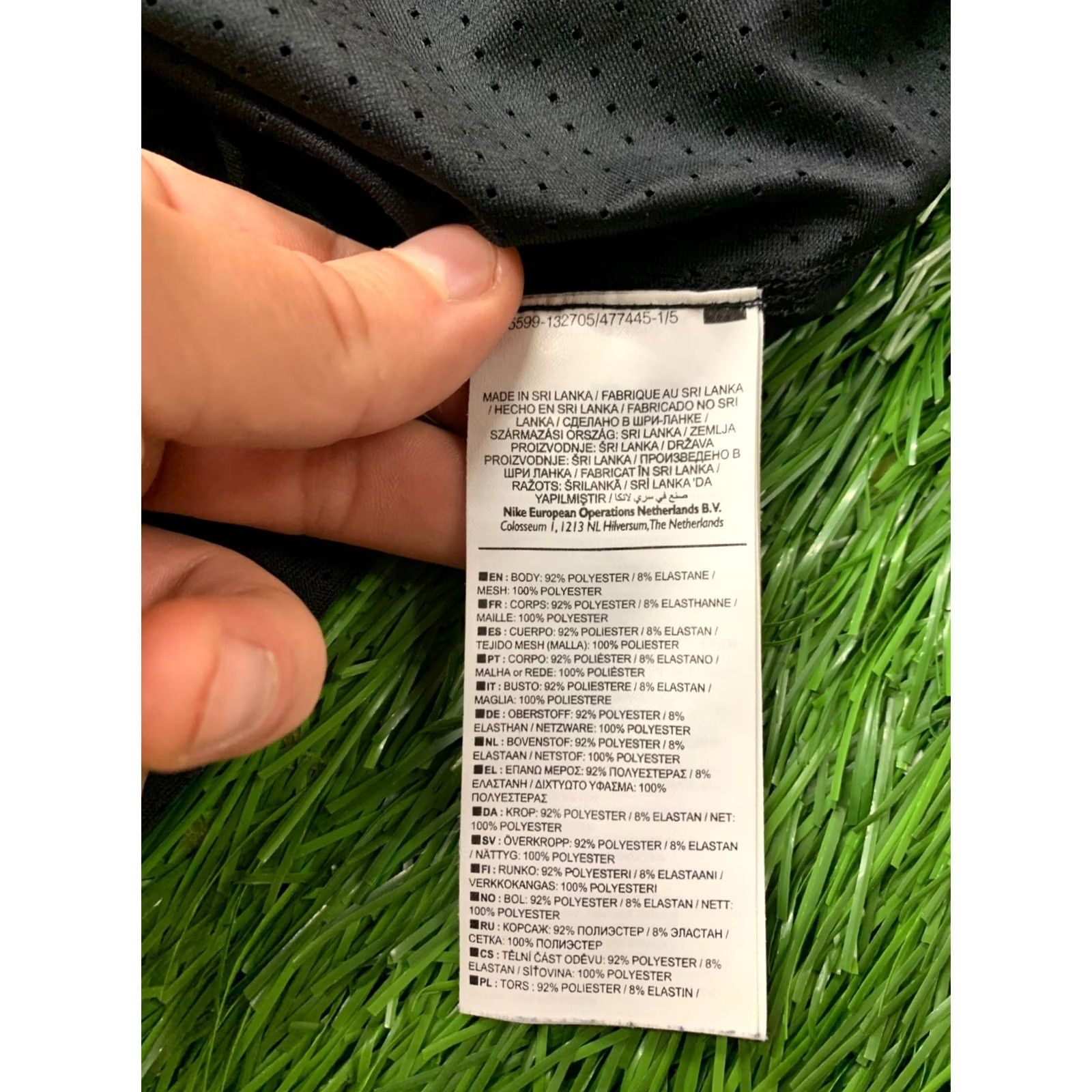 Nike Nike Dri-Fit Original 2016 Run Running Women Vest Sleeveless Shirt Jersey Size L - Black, 92% Polyester, 8% Elastane, Nike Shirt Size L / US 10 / IT 46 - 6 Thumbnail