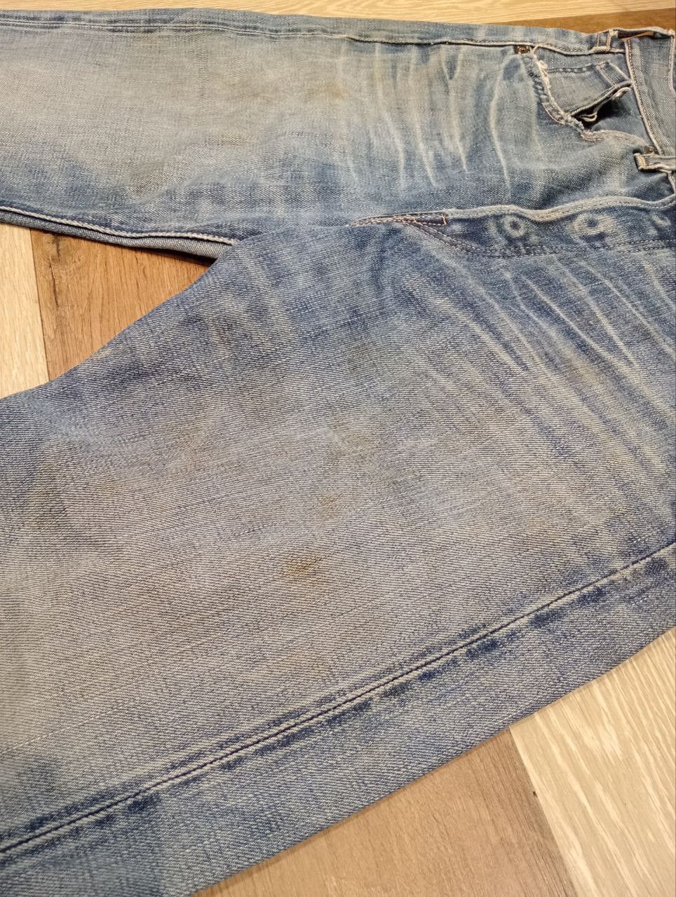 Levi's Vintage Clothing LEVI'S VINTAGE 501 CAPITAL E SELVEDGE BLUE DENIM JEANS Size US 30 / EU 46 - 18 Thumbnail