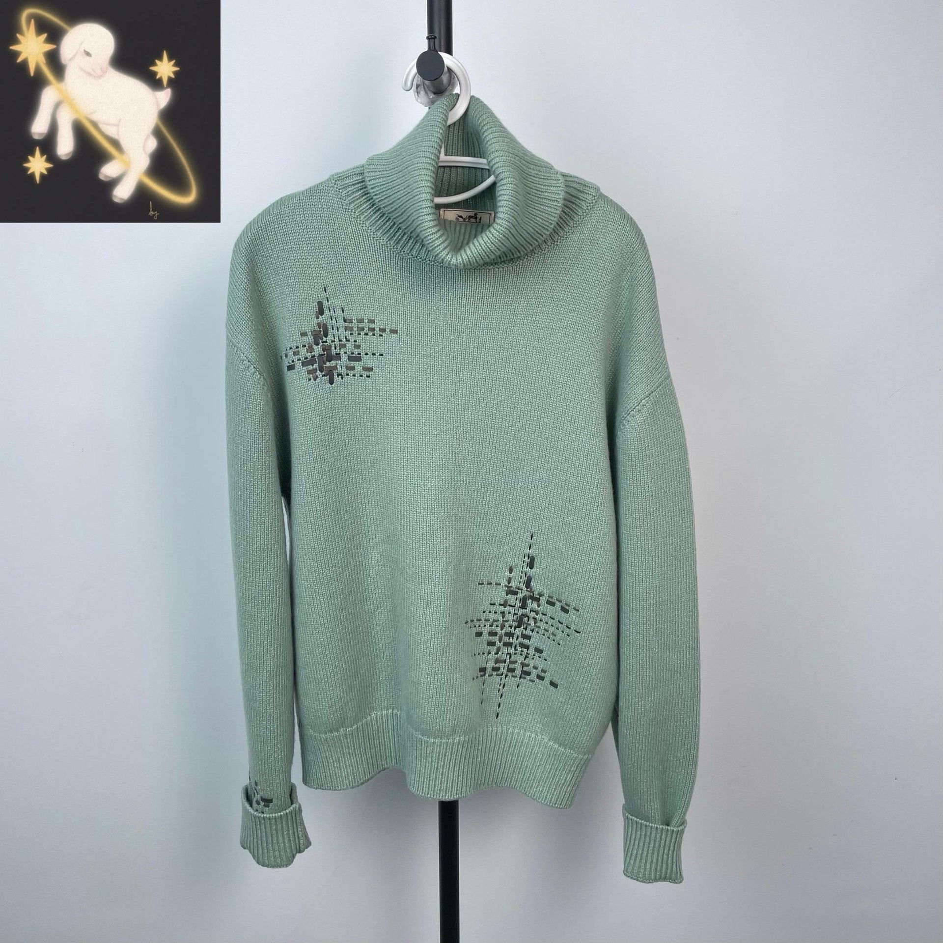 Hermes Hermes Green Sweater M Women Size M / US 6-8 / IT 42-44 - 1 Thumbnail