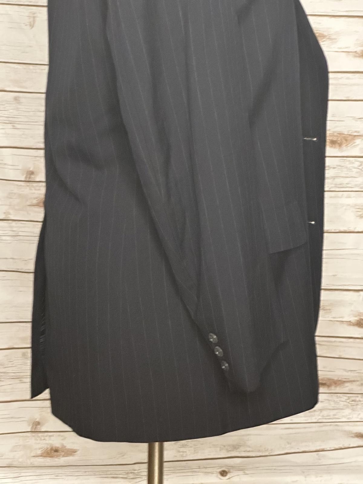 Brooks Brothers Vintage Brooks Brothers pinstriped sportscoat Size 44L Size 44L - 5 Thumbnail