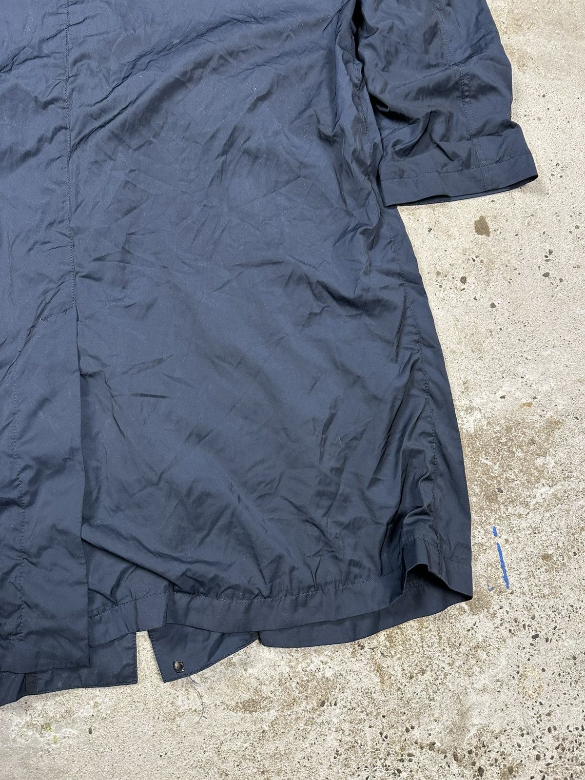 Acne Studios Acne Studios Navy Rain Coat Windbreaker Size US L / EU 52-54 / 3 - 9 Thumbnail