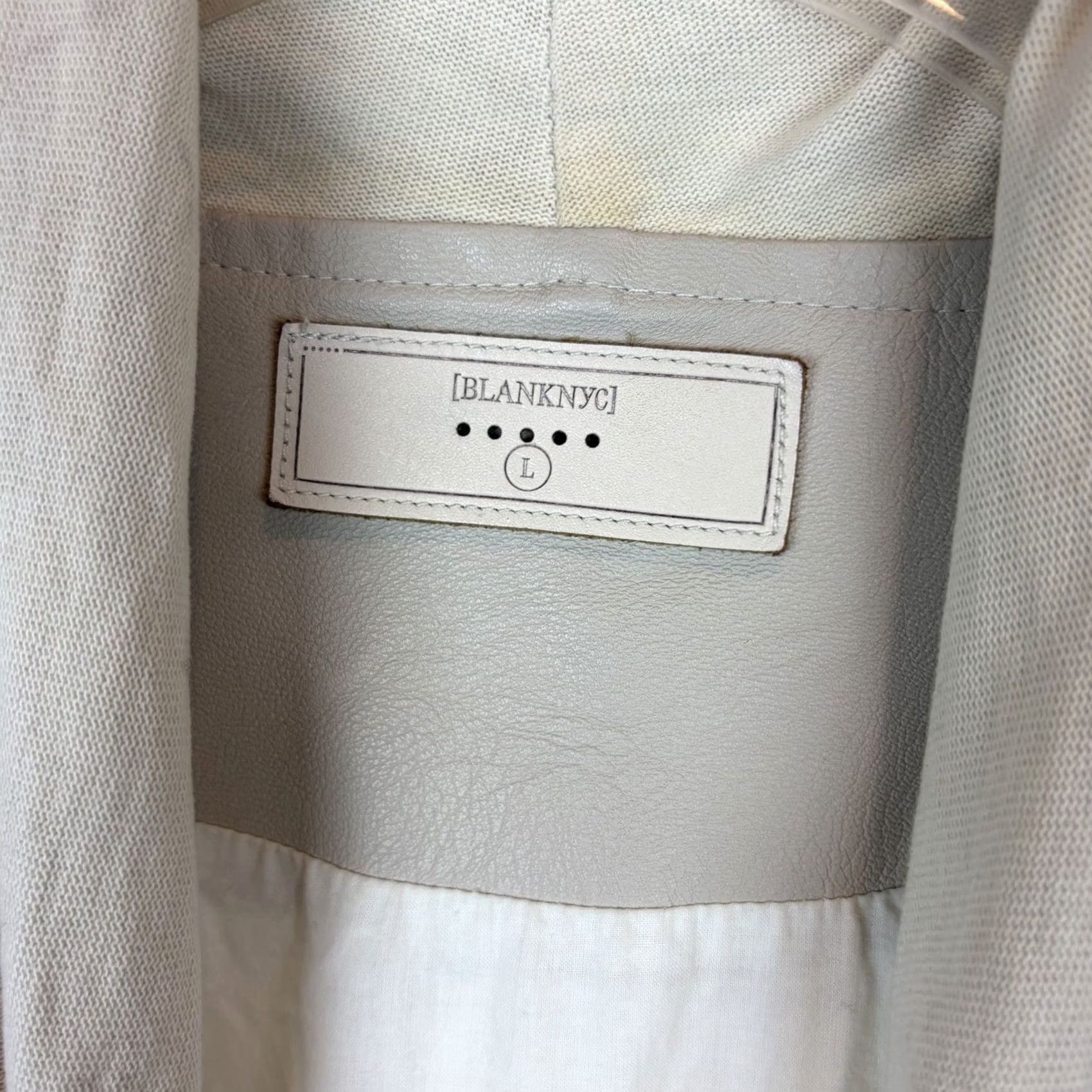 Vintage BLANKNYC Jacket Womens L Ivory Moto Leather Faux Front Zipper Short Drapey Casual Size L / US 10 / IT 46 - 3 Thumbnail