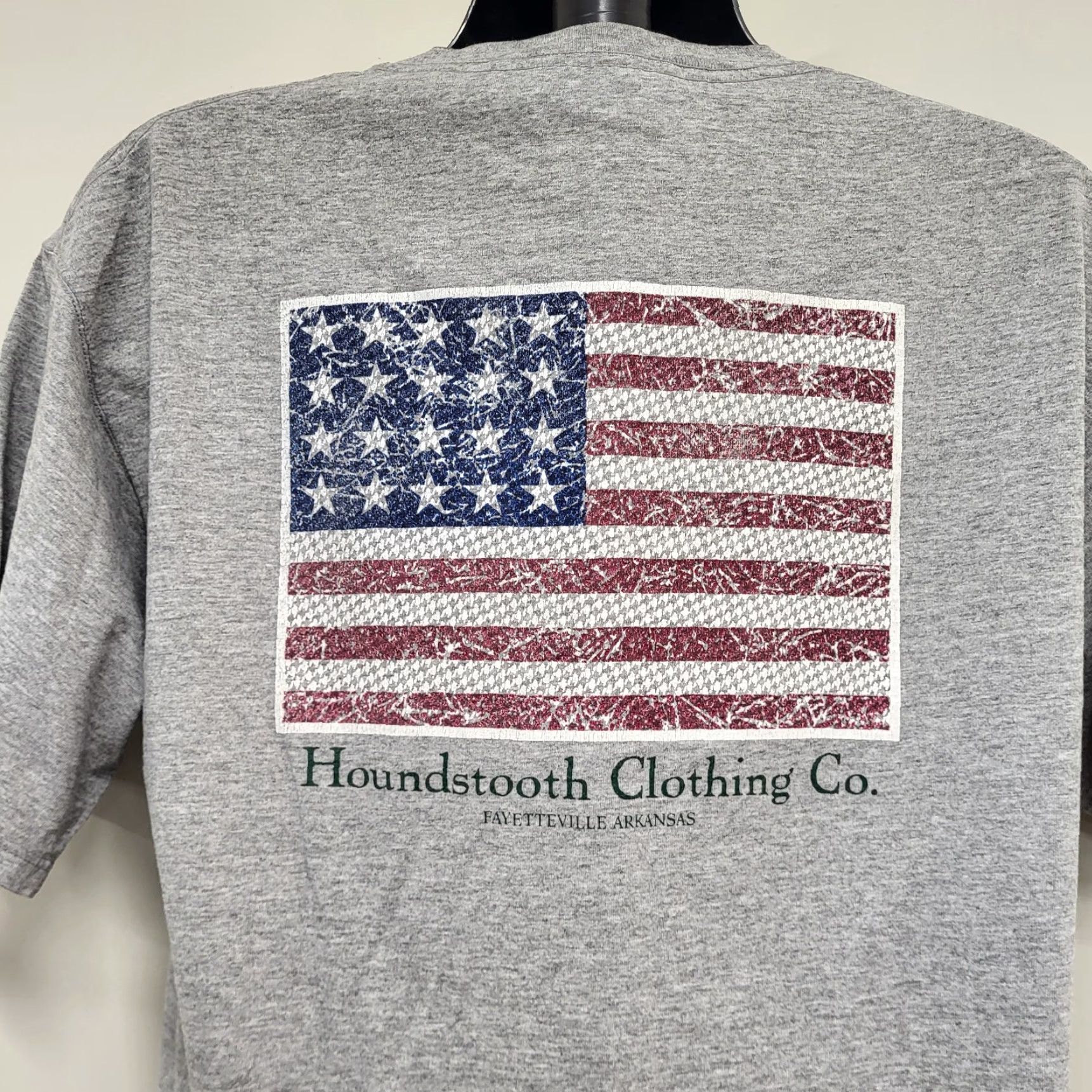Vintage VINTAGE Houndstooth Clothing Co. Tshirt Men's Size Large American Flag Gray 4th July Shirt Mens Gray T-Shirt Size US L / EU 52-54 / 3 - 3 Thumbnail