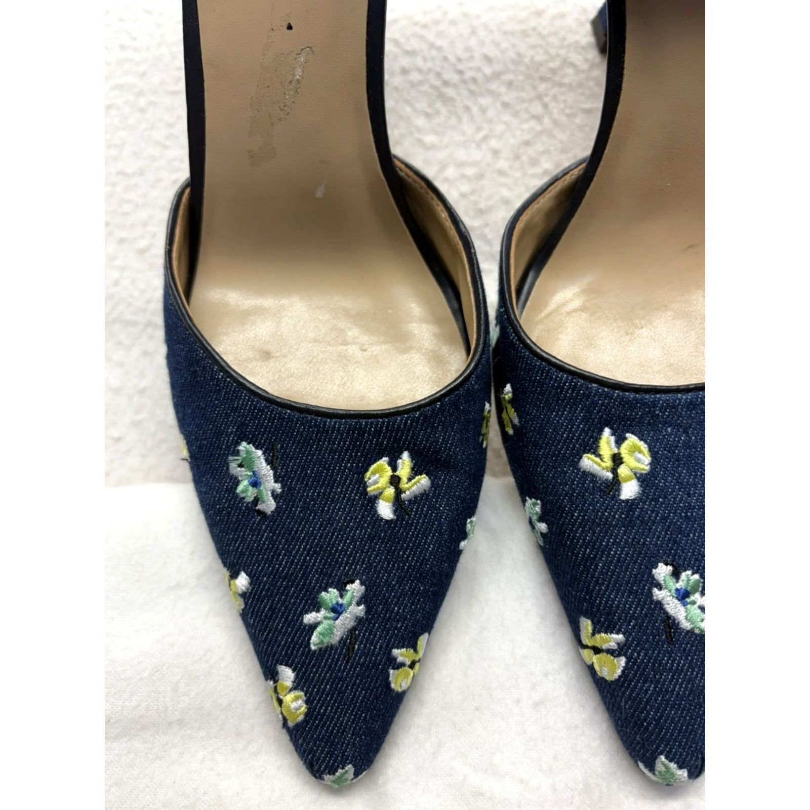 Ann Taylor Ann Taylor Denim Block Heel Floral Embroidered Pumps Womens 9 Blue Block Heel Pump Woman Shoes Size US 9 / IT 39 - 5 Thumbnail