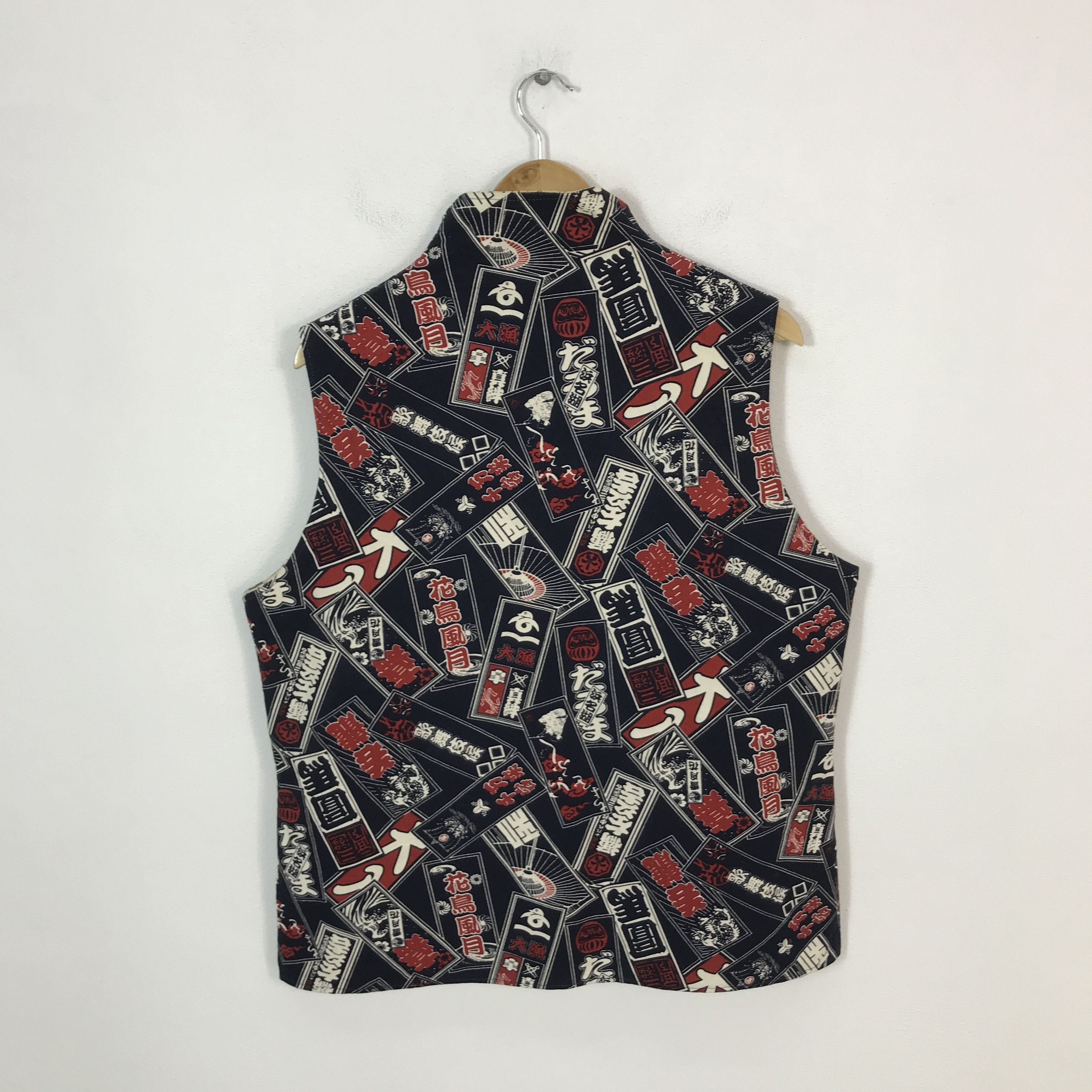 Japanese Brand japanese brand handmade Japan rare Design vest Size US L / EU 52-54 / 3 - 3 Thumbnail