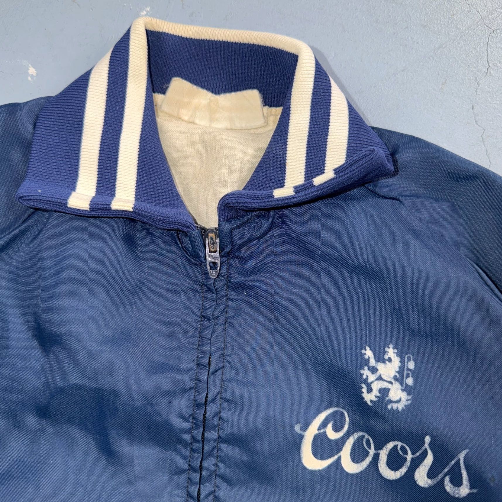 Vintage Vtg Coors Light Satin Poly Bomber Jacket Rockabilly Blue USA Talon 1960s 1970s Size US S / EU 44-46 / 1 - 2 Thumbnail