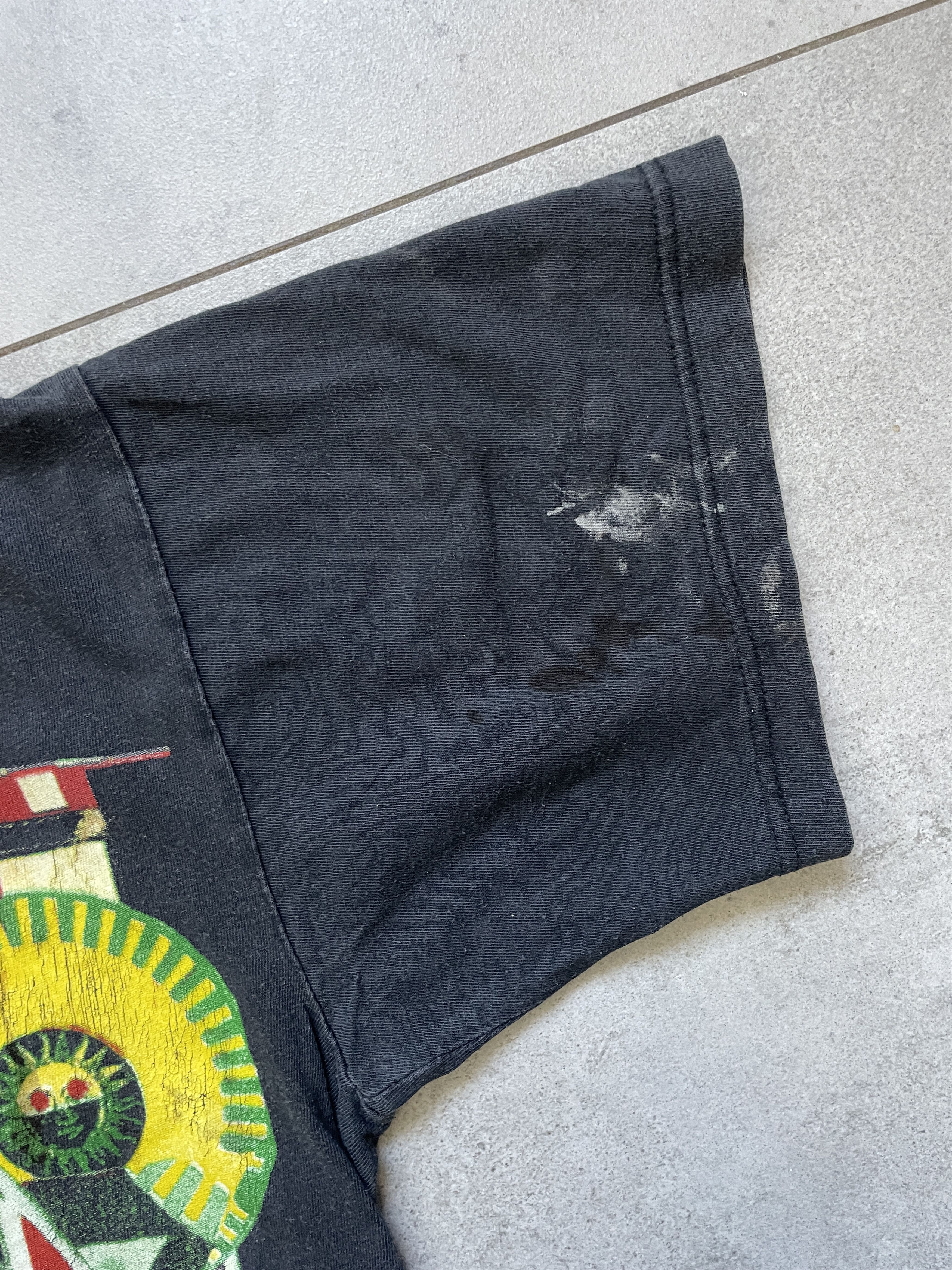 Vintage VINTAGE 90S BOB MARLEY RASTA REVOLUTION BLACK WASHED TEE Size US XL / EU 56 / 4 - 5 Thumbnail