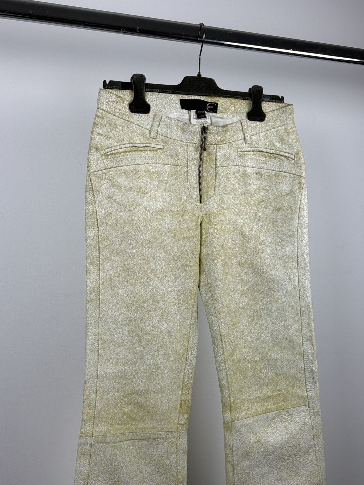 Roberto Cavalli Roberto Cavalli 2000’s Cracked Leather Flared Biker Pants Size 27" / US 4 / IT 40 - 2 Thumbnail