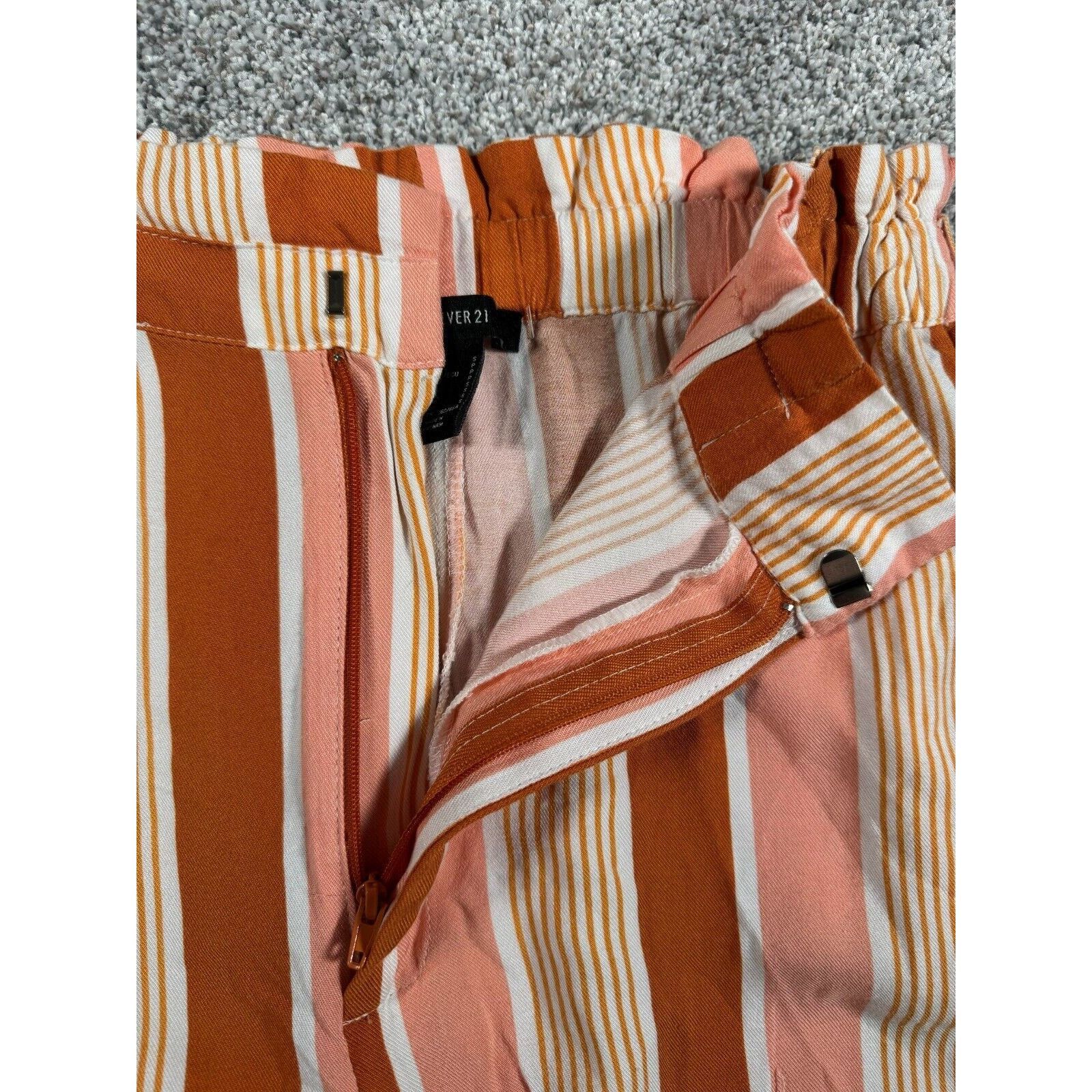Forever 21 Retro 70s Inspired Palazzo Pants Womens Small Boho Hippie Size 26" / US 2 / IT 38 - 3 Thumbnail