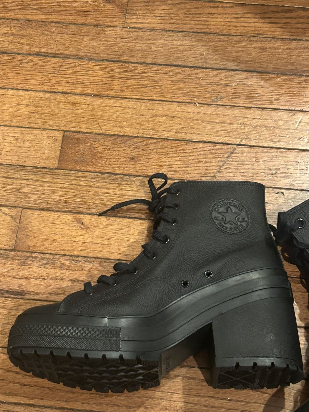 Converse Converse Chuck 70 De Luxe Heel Leather Size US 12 / IT 42 - 6 Thumbnail