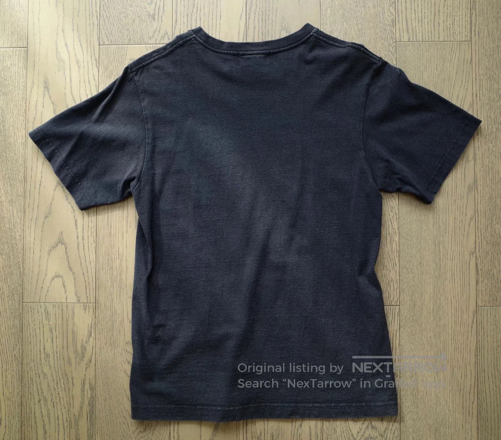Vintage GDC Archive Vintage 'Perfume' Print Tee. Size US S / EU 44-46 / 1 - 6 Thumbnail