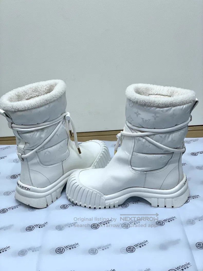 Louis Vuitton Louis Vuitton Thick print patchwork wool snow boots Size US 8.5 / IT 38.5 - 4 Thumbnail