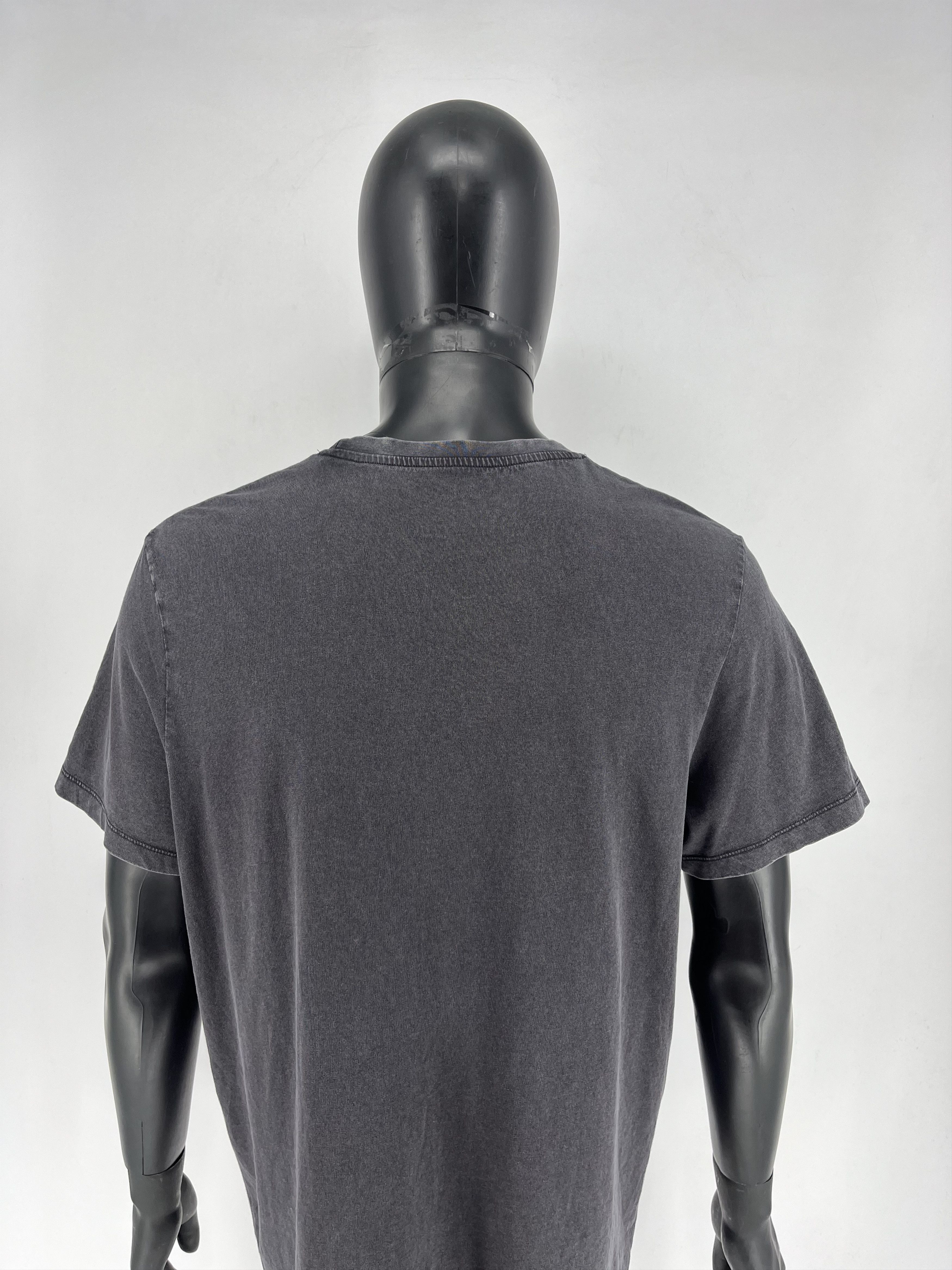 Band Tees × Vintage Mens Vintage QUEEN T Shirt Rock Band Tee Size US L / EU 52-54 / 3 - 9 Thumbnail