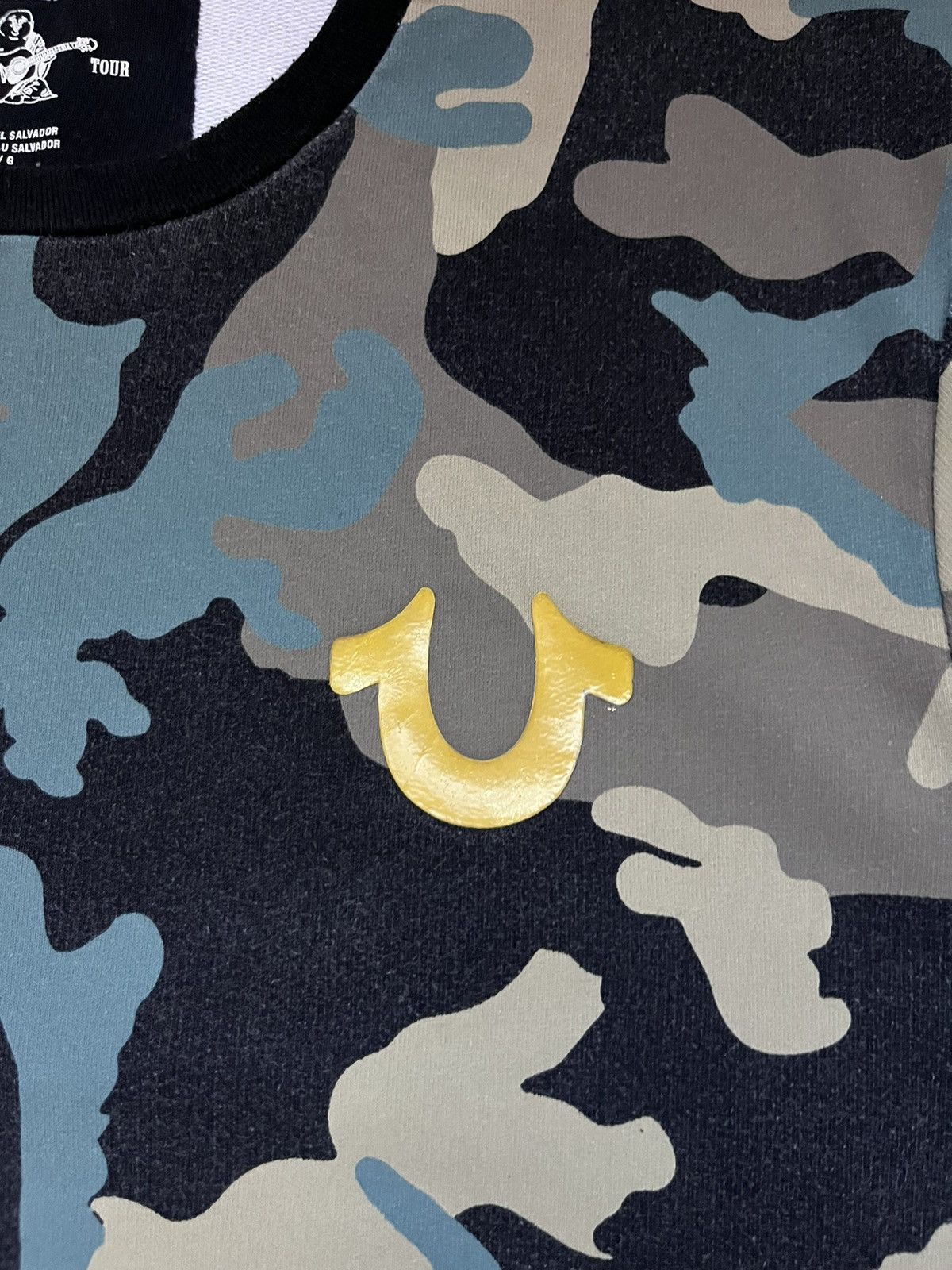 True Religion True Religion Big Gold Logo Buddha Camo Sweatshirt Vintage Size US L / EU 52-54 / 3 - 9 Thumbnail