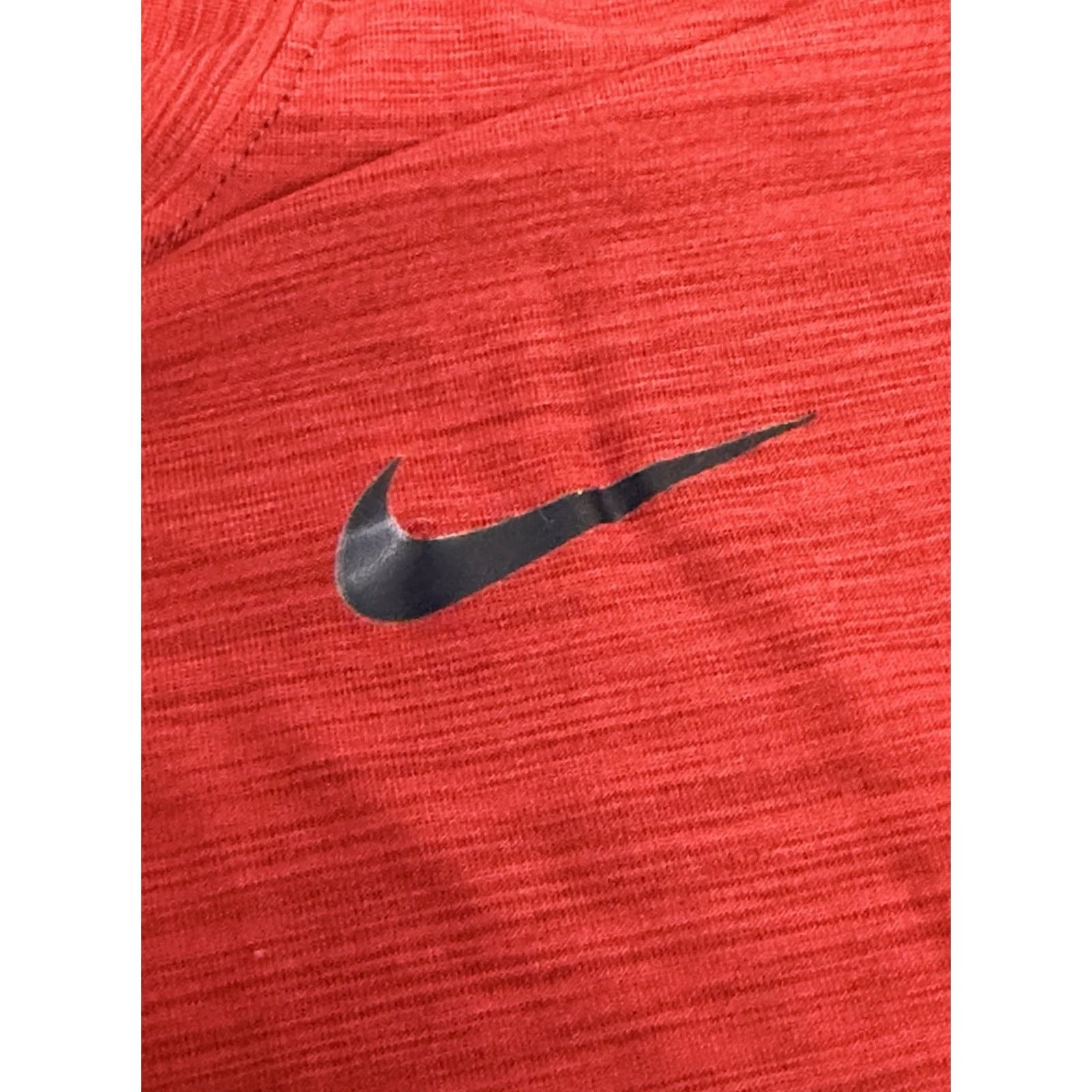 Nike Nike Dri-Fit Mens Red Short Sleeve T-Shirt Size Large Gym Athletic Top Casual Size US L / EU 52-54 / 3 - 5 Thumbnail