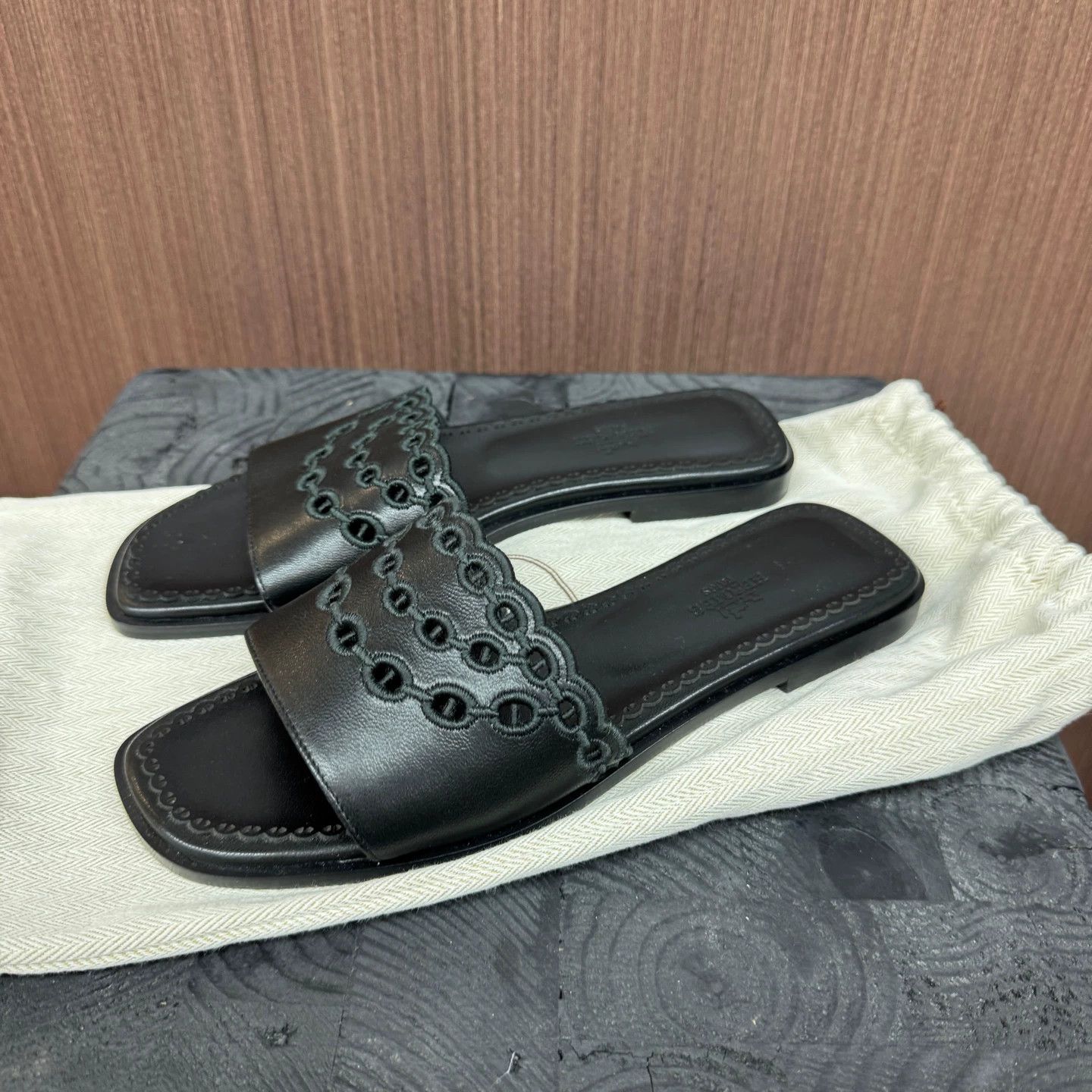 Hermes HERMES Cutout Slippers 38 EU New Size US 7.5 / IT 37.5 - 2 Thumbnail