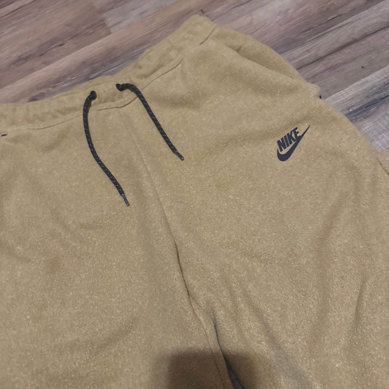 Nike Nike Tech Fleece Winterized Elemental Gold Jogger Sweatpants Size US 28 / EU 44 - 2 Thumbnail