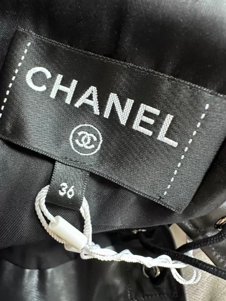 Chanel Chanel Stitched striped sleeveless leather dress Size XS / US 0-2 / IT 36-38 - 4 Thumbnail