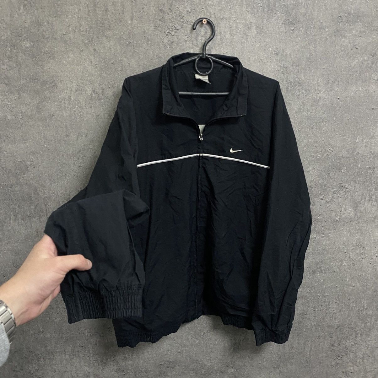 Nike Vintage Y2K Nike Track Jacket Nylon Top Striped Swoosh Size US L / EU 52-54 / 3 - 2 Thumbnail
