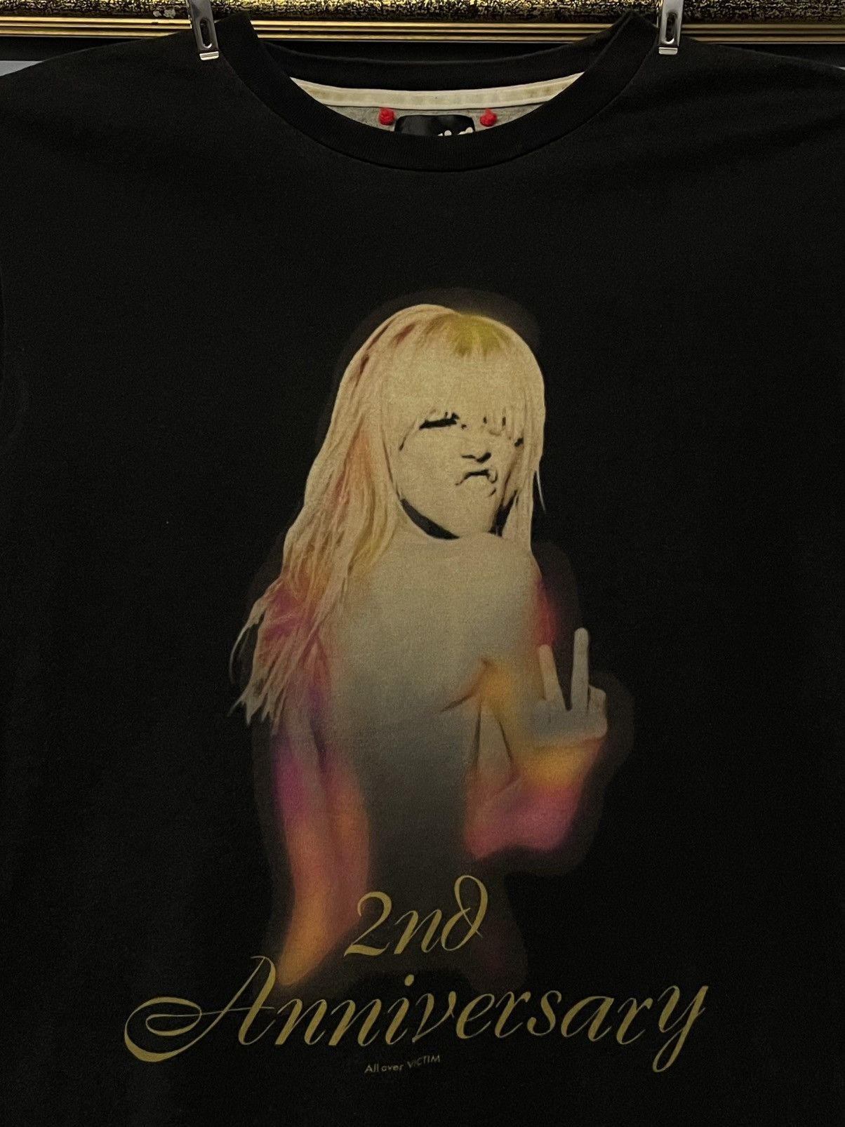 Designer × Japanese Brand × Vintage Vintage Japan Designer Victim Anarchy Naked Girl Fuck Tshirt Size US M / EU 48-50 / 2 - 3 Thumbnail