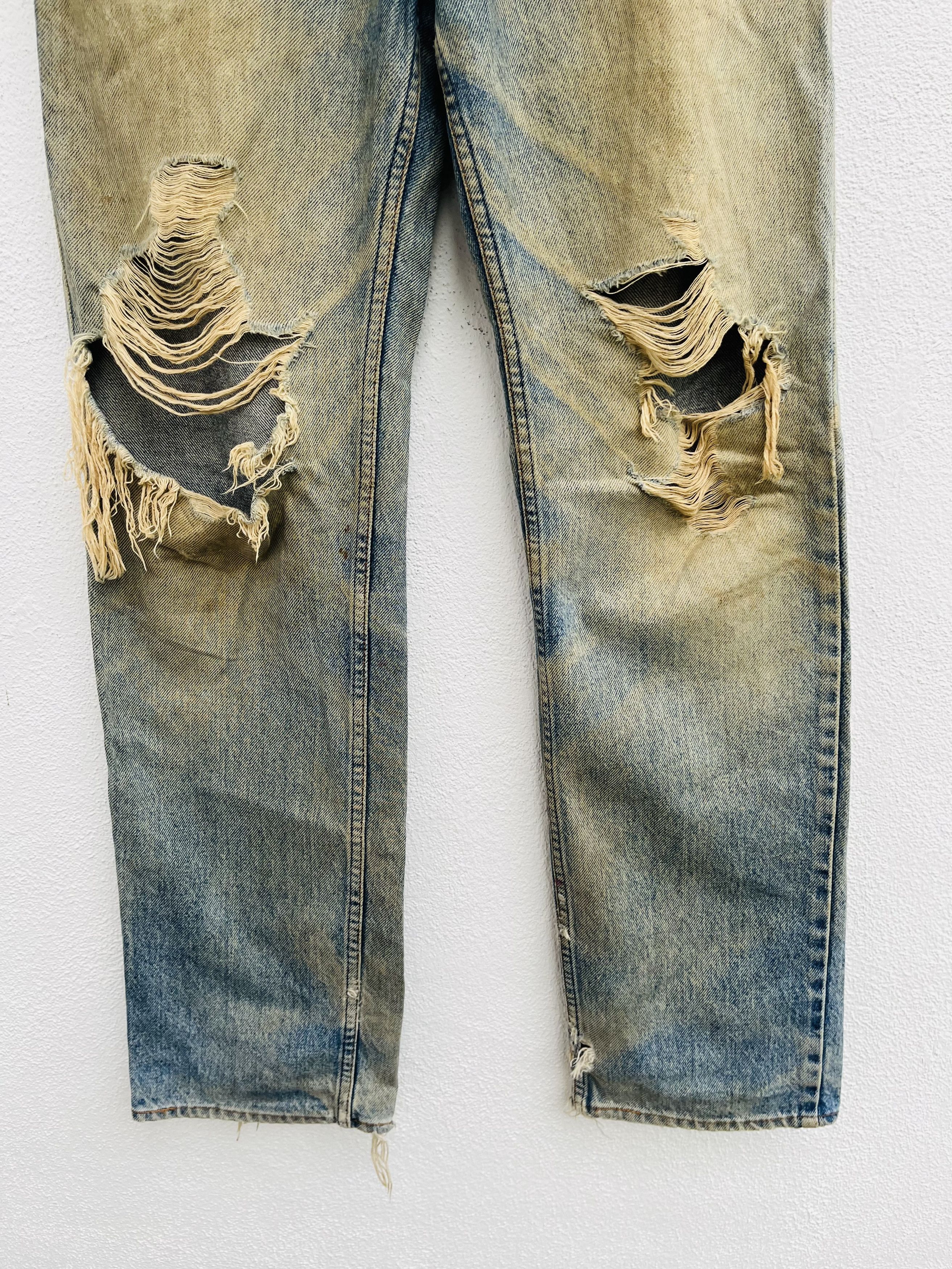 Japanese Brand × Levi's Vintage Clothing Vintage 90s Levis Distressed Nirvana Fashion Style Size US 30 / EU 46 - 4 Thumbnail