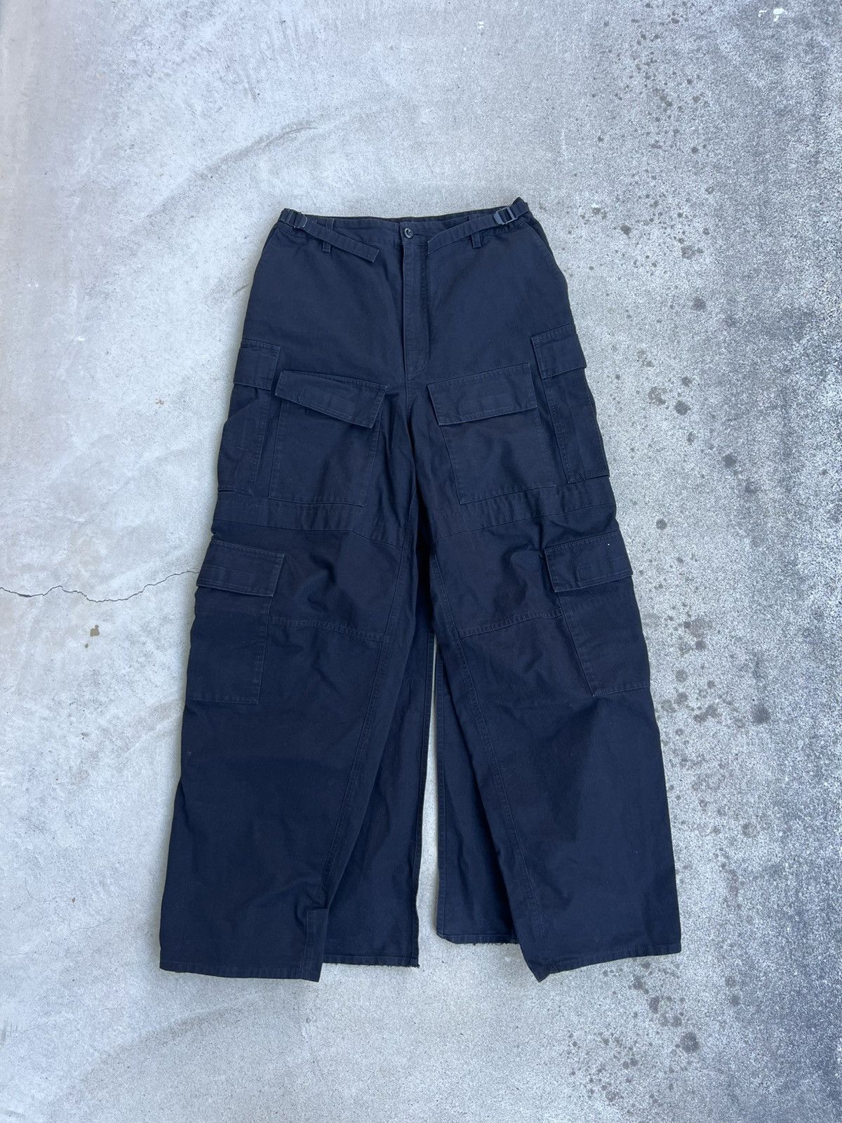 Balenciaga Balenciaga Cargo Ripstop Double Layer Apron Skirt Size US 32 / EU 48 - 1 Thumbnail