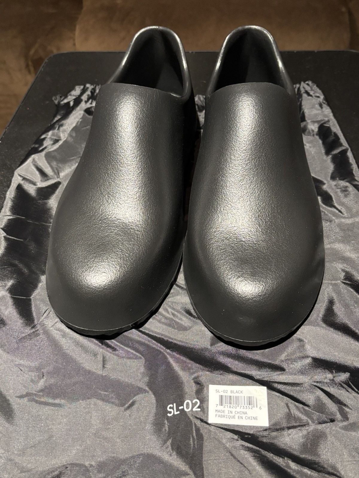 Yeezy Sl-02 Size US 13 / EU 46 - 1 Thumbnail