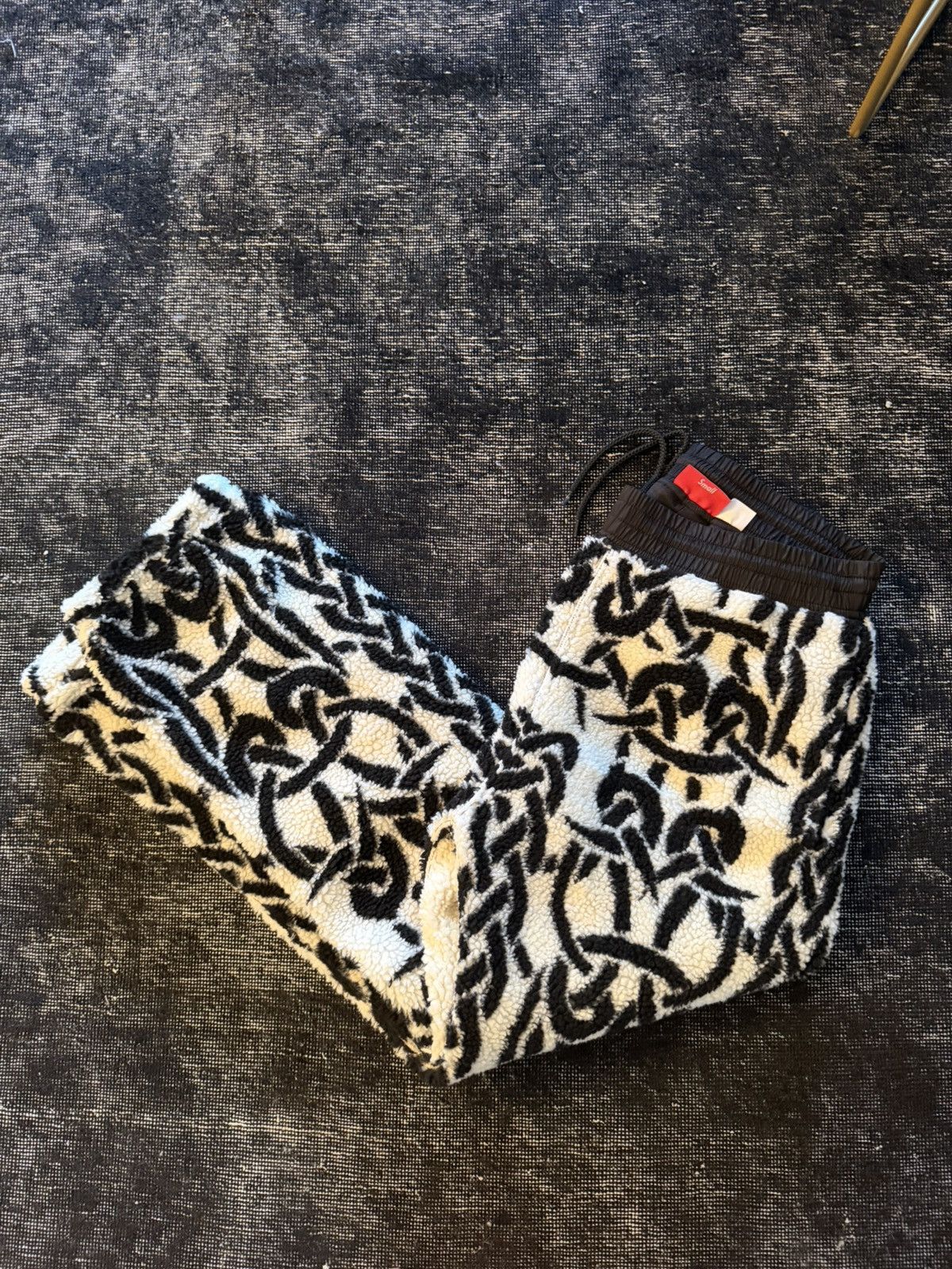 Supreme Supreme Tribal Gortex Fleece Sweatpants NWT Size US 36 / EU 52 - 1 Thumbnail