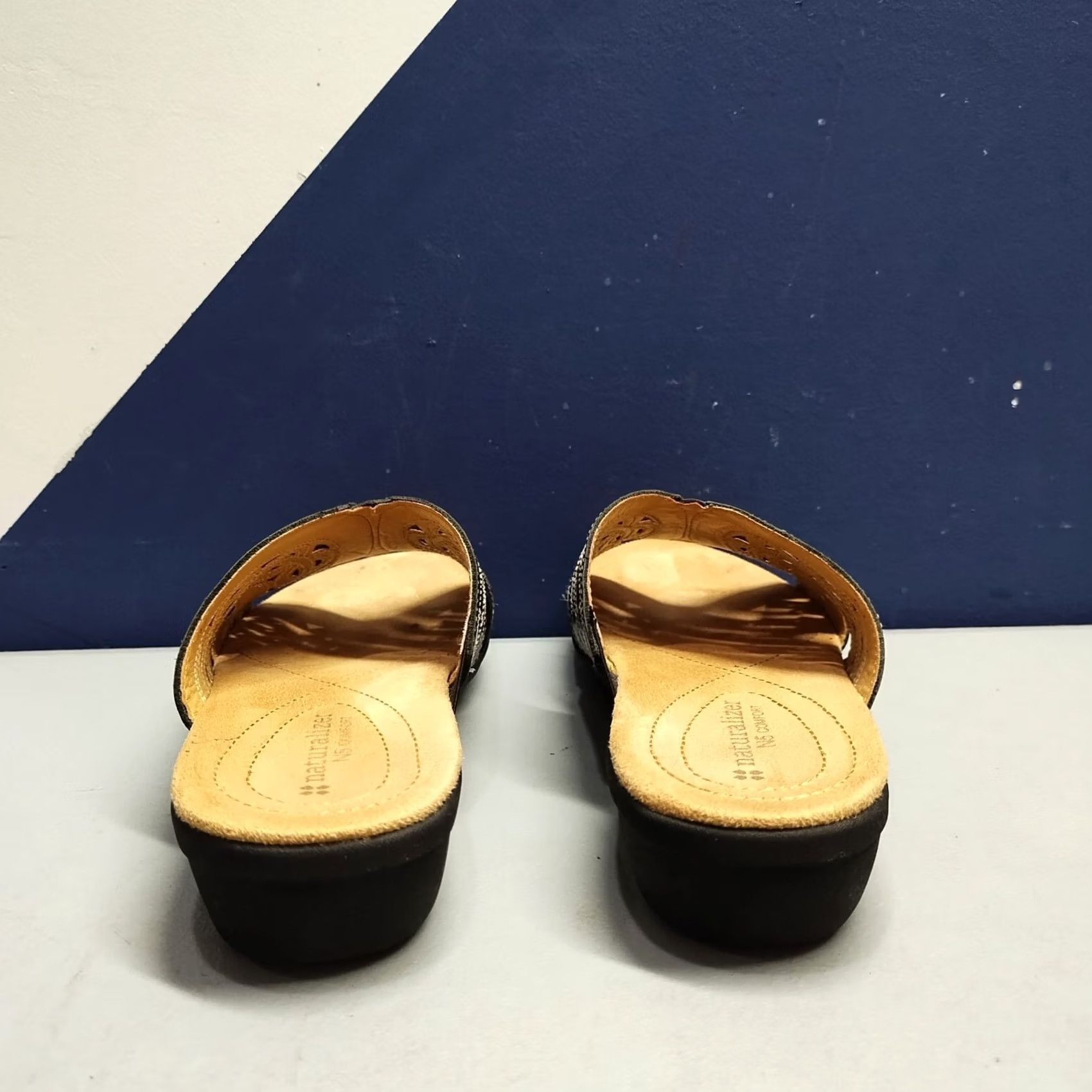Naturalizer Naturalizer N5 Comfort Slide Sandals Women US 7.5 Black Tan Wedge Slip On Size US 8 / IT 38 - 4 Thumbnail