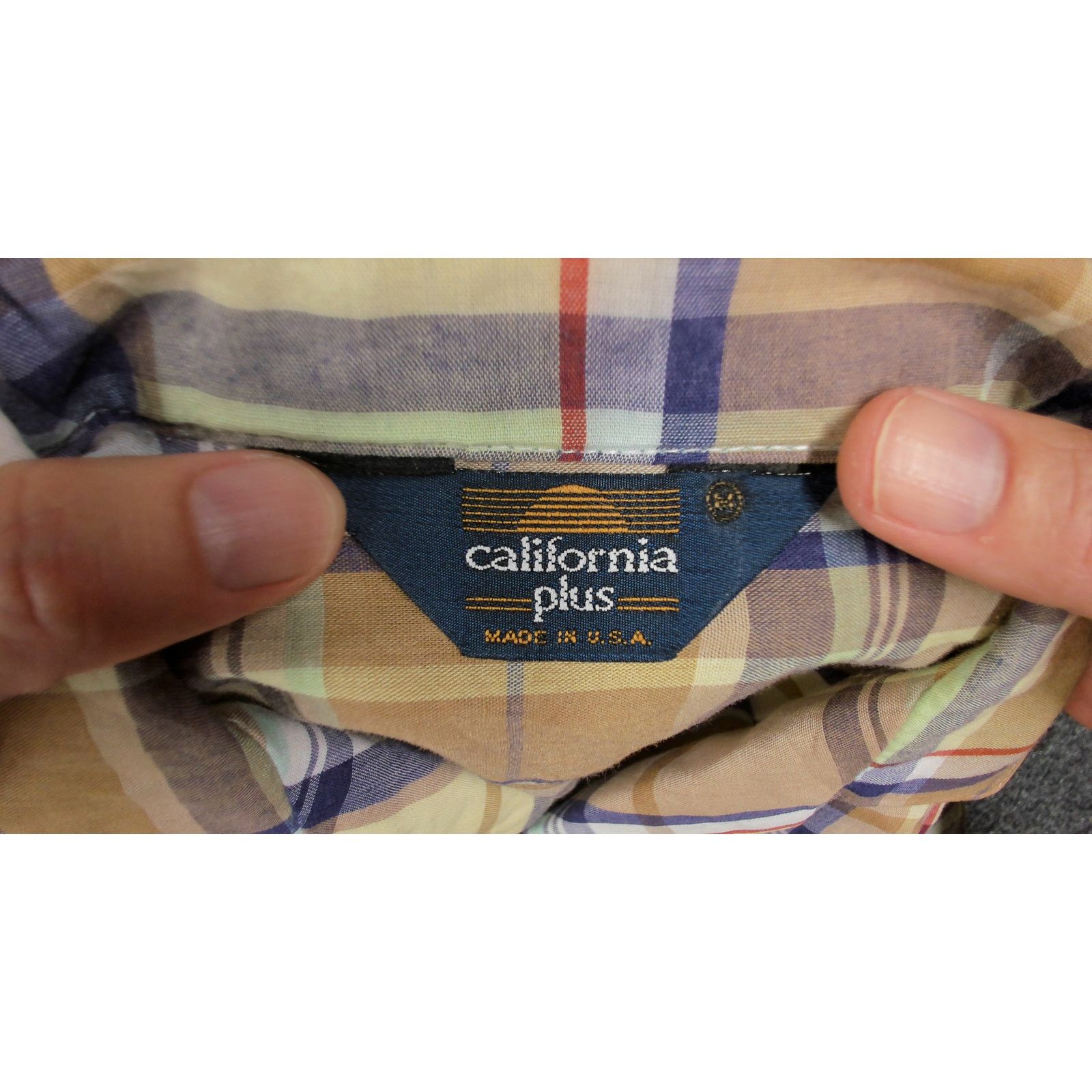 Vintage Vintage 1970s California Plus Boxy Camp Collar Plaid Shirt Size US M / EU 48-50 / 2 - 5 Thumbnail