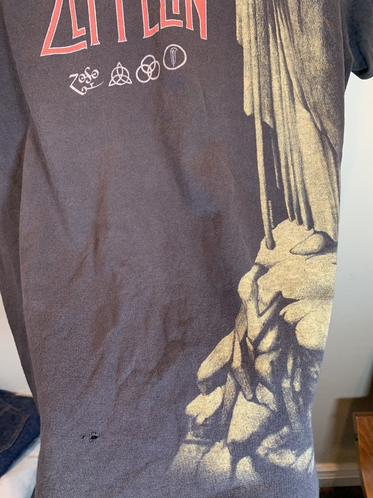 Band Tees × Led Zeppelin *RARE* Led Zeppelin Zoso Wizard Art Big Print Band T-Shirt L Size US L / EU 52-54 / 3 - 3 Thumbnail