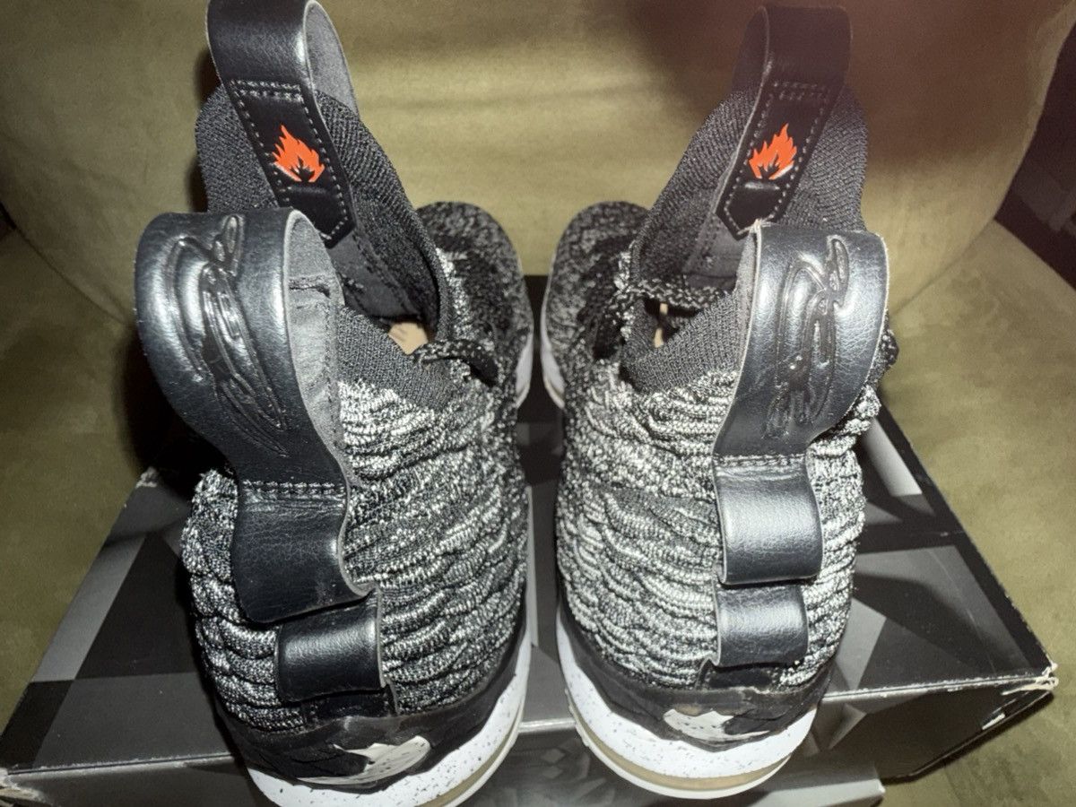 Nike Nike LeBron XV “Ashes” LeBron James 15, OG Box, VNDS, size13 Size US 13 / EU 46 - 13 Thumbnail