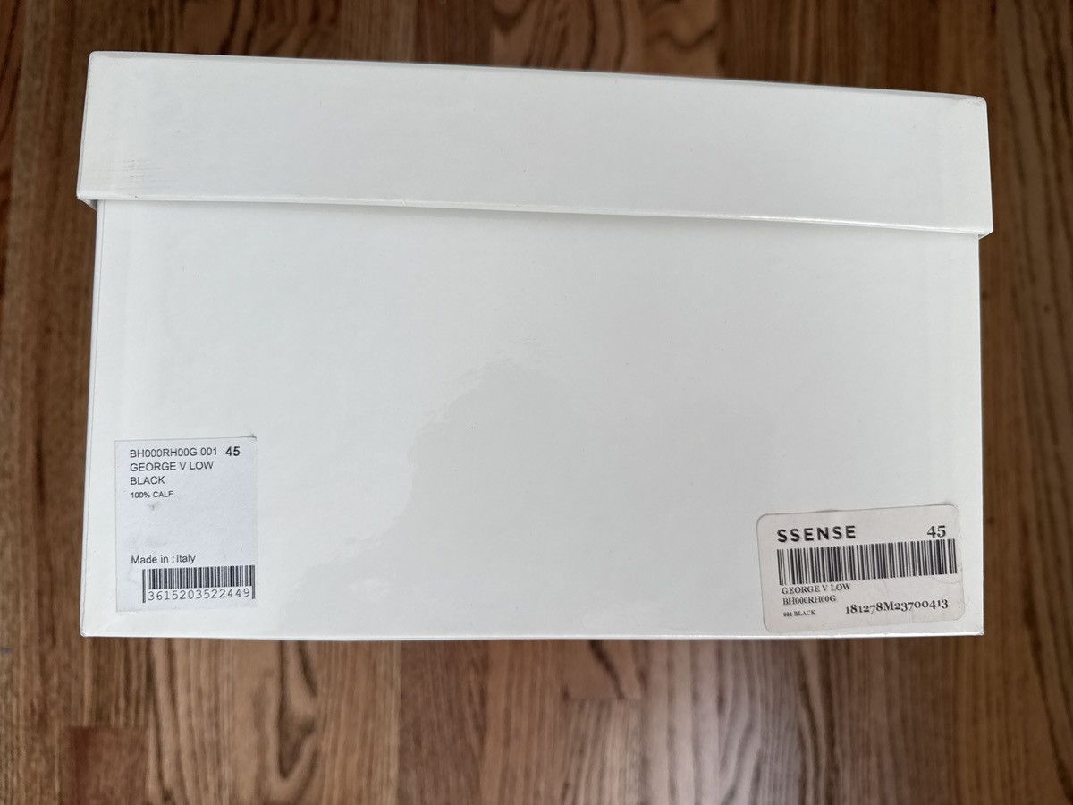 Givenchy George V Low Sneaker