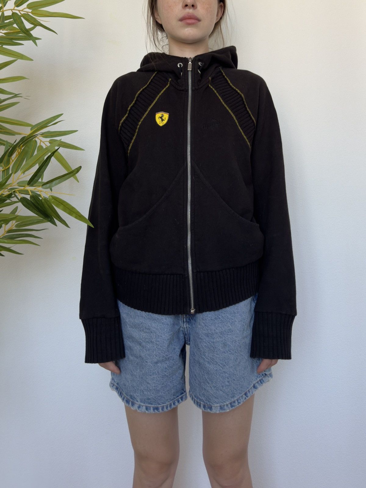 Ferrari × Puma VINTAGE PUMA x FERRARI ZIP HOODIE Size XS / US 0-2 / IT 36-38 - 2 Thumbnail