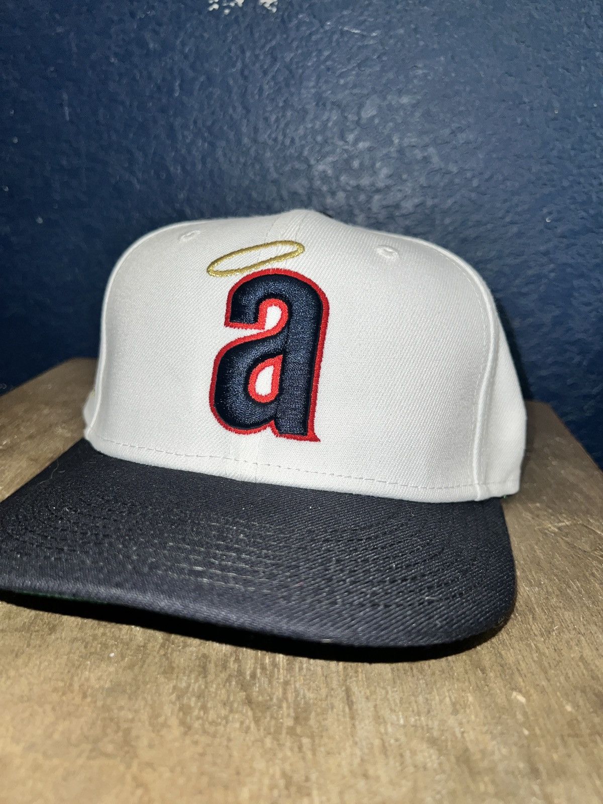 New Era Anaheim Angels fitted size 7 1/4 Size ONE SIZE - 2 Thumbnail