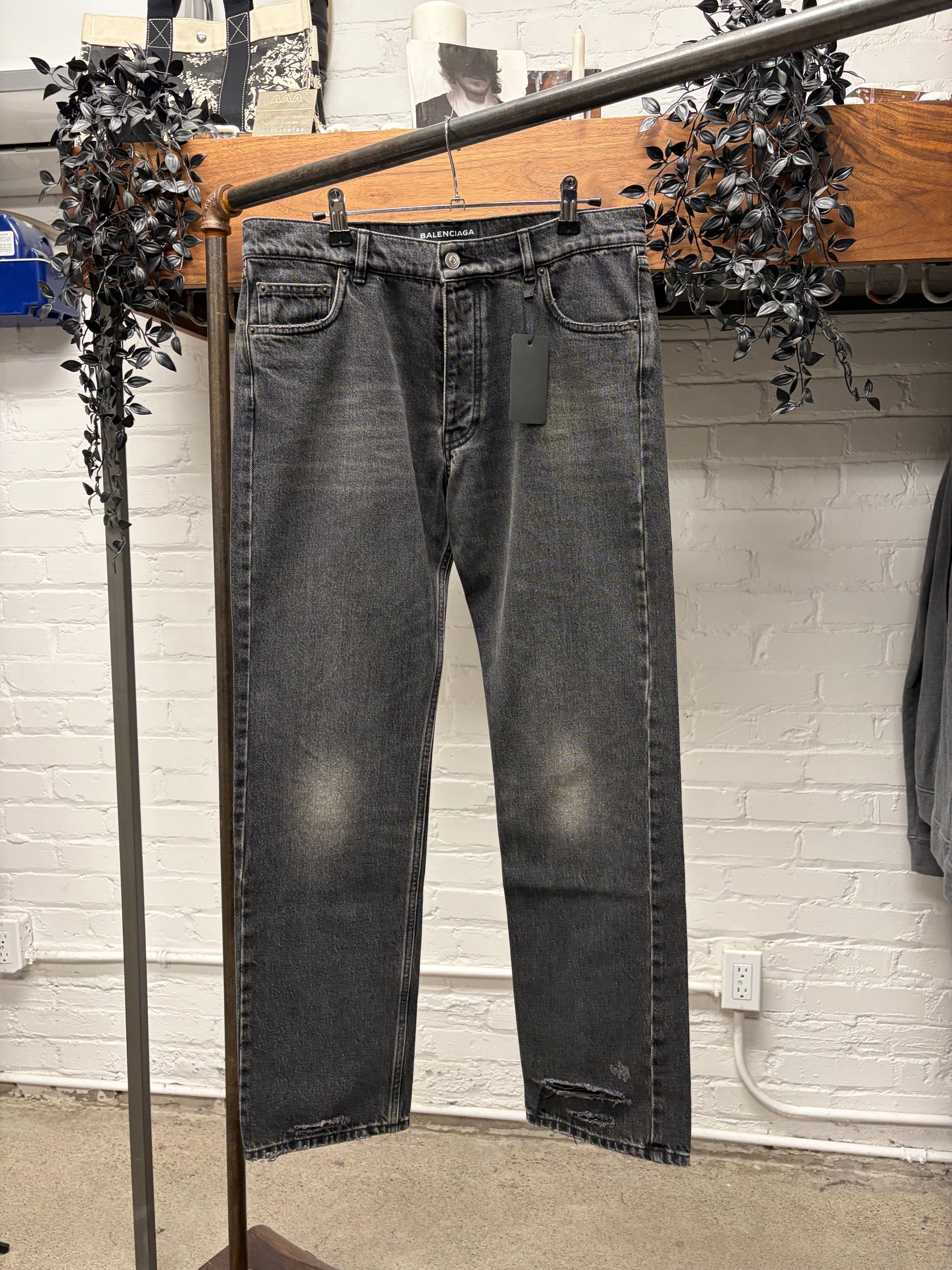 Balenciaga 2017 Balenciaga Bootcut Black Classic Washed Denim Size US 31 - 1 Thumbnail