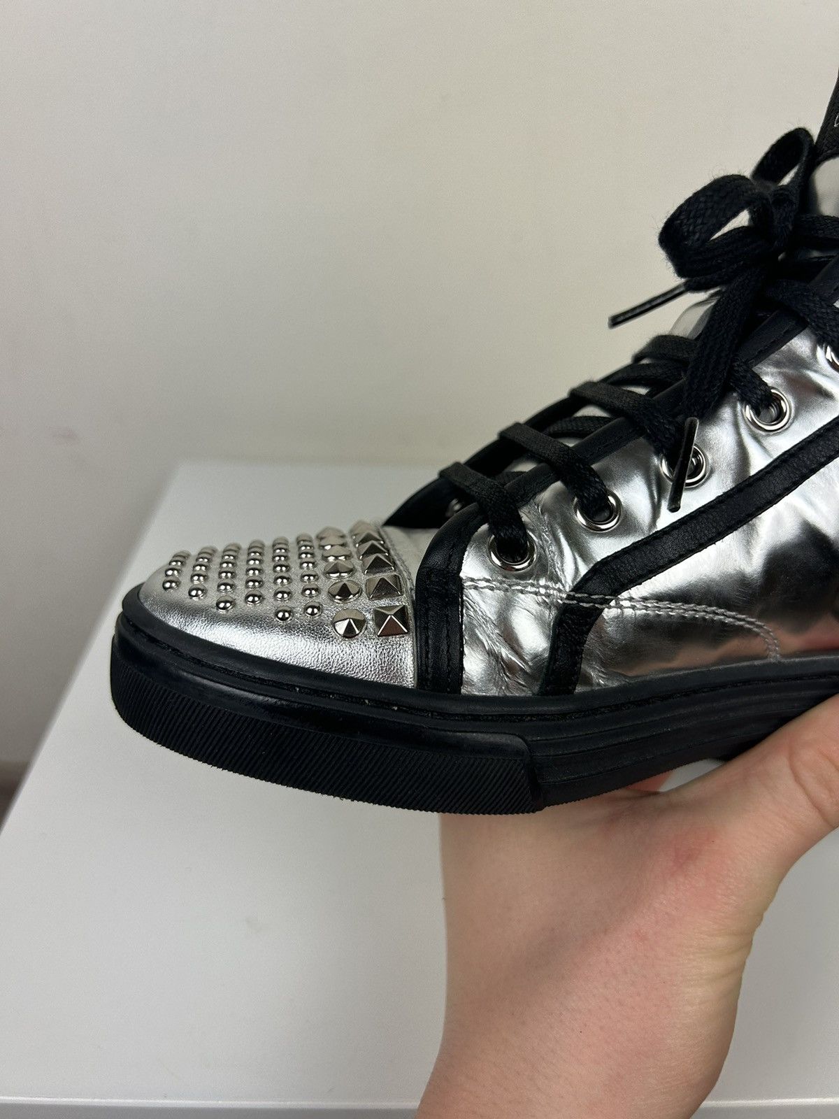 Gucci Gucci Silver Metallic Leather Spikes Studded Sneakers Boots Size US 6 / IT 36 - 6 Thumbnail