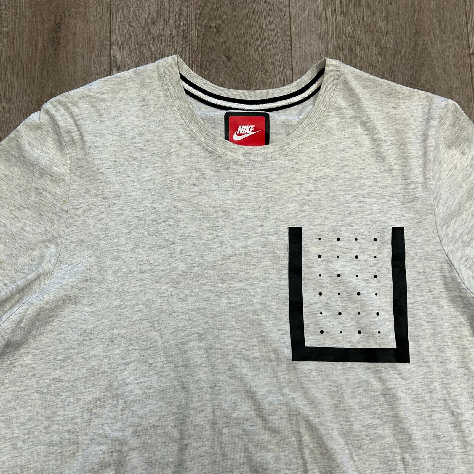 Nike Nike Bonded Pocket Tee T Shirt Size Large L B19 Size US L / EU 52-54 / 3 - 3 Thumbnail