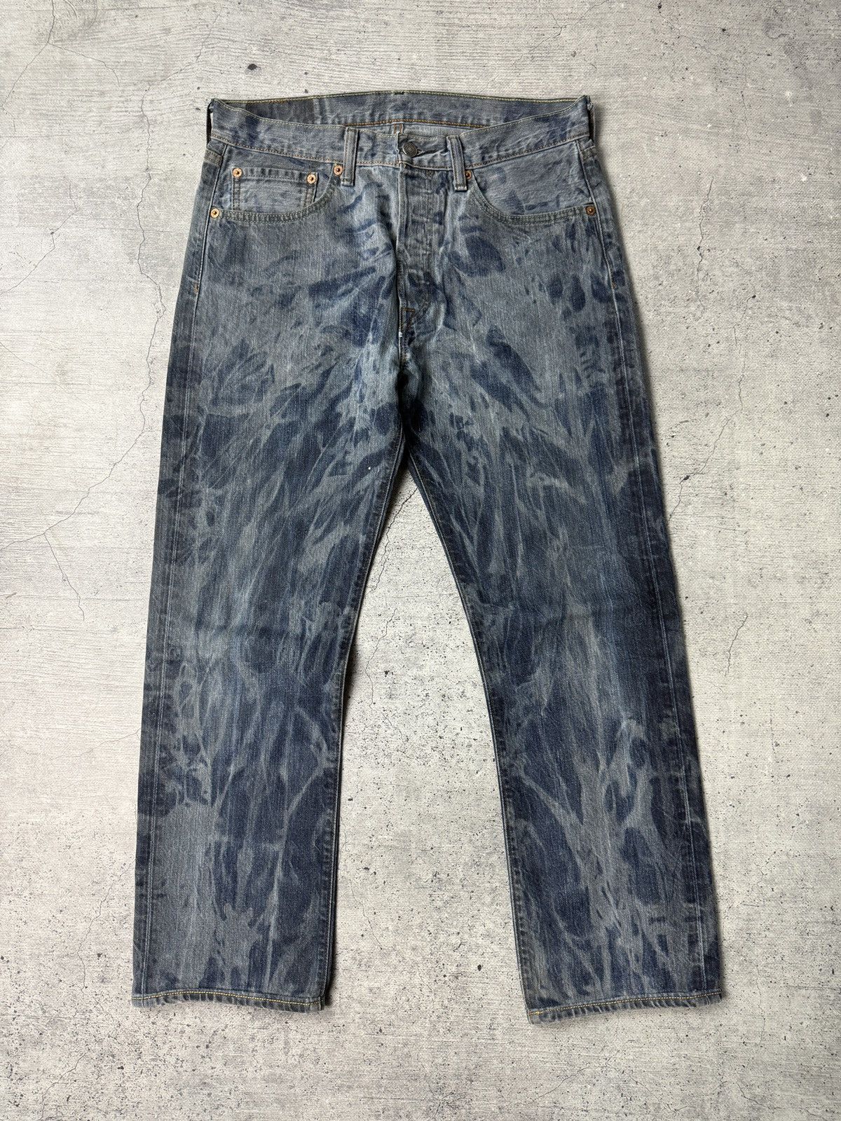 Japanese Brand Jeans Vintage Levi’s Faded distressed y2k pants Size US 31 - 6 Thumbnail