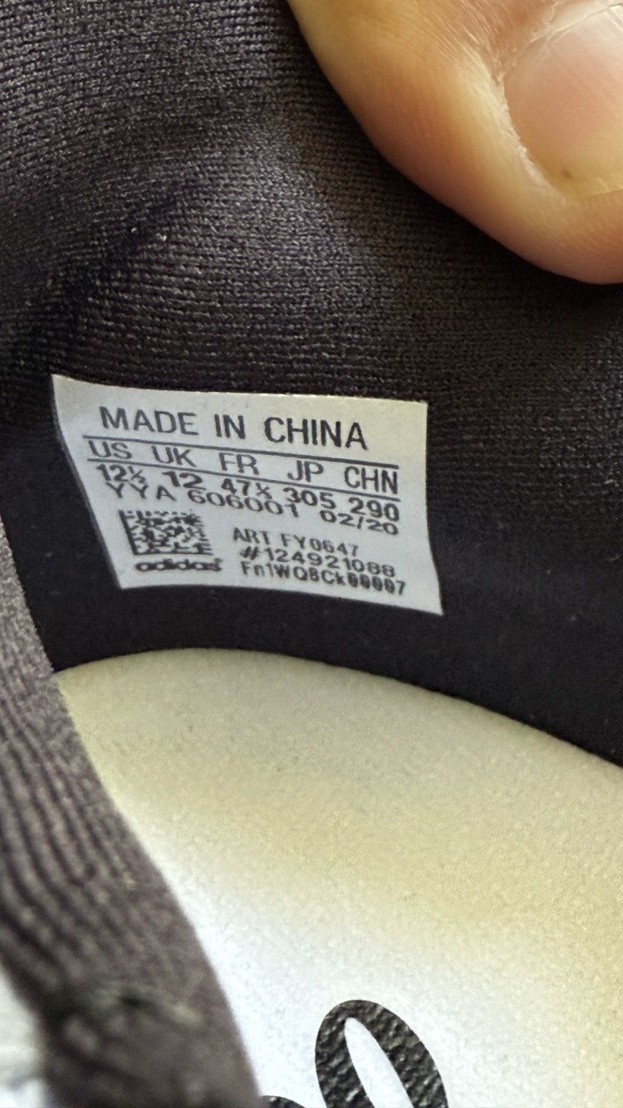 Adidas ULTRABOOST 20 X JAMES BOND Size US 12.5 / EU 45-46 - 6 Thumbnail